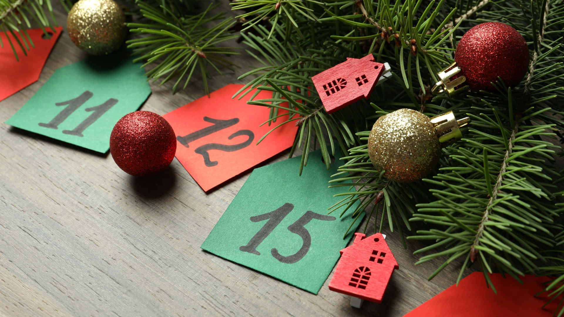 Advent Calendar Countdown, red and green paper tags, pine branches, Full HD Desktop Wallpaper