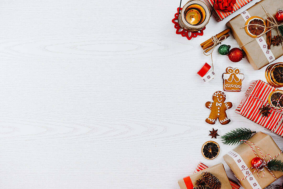 Christmas Holiday Desktop, gingerbread cookies, cinnamon sticks, SD Desktop Wallpaper