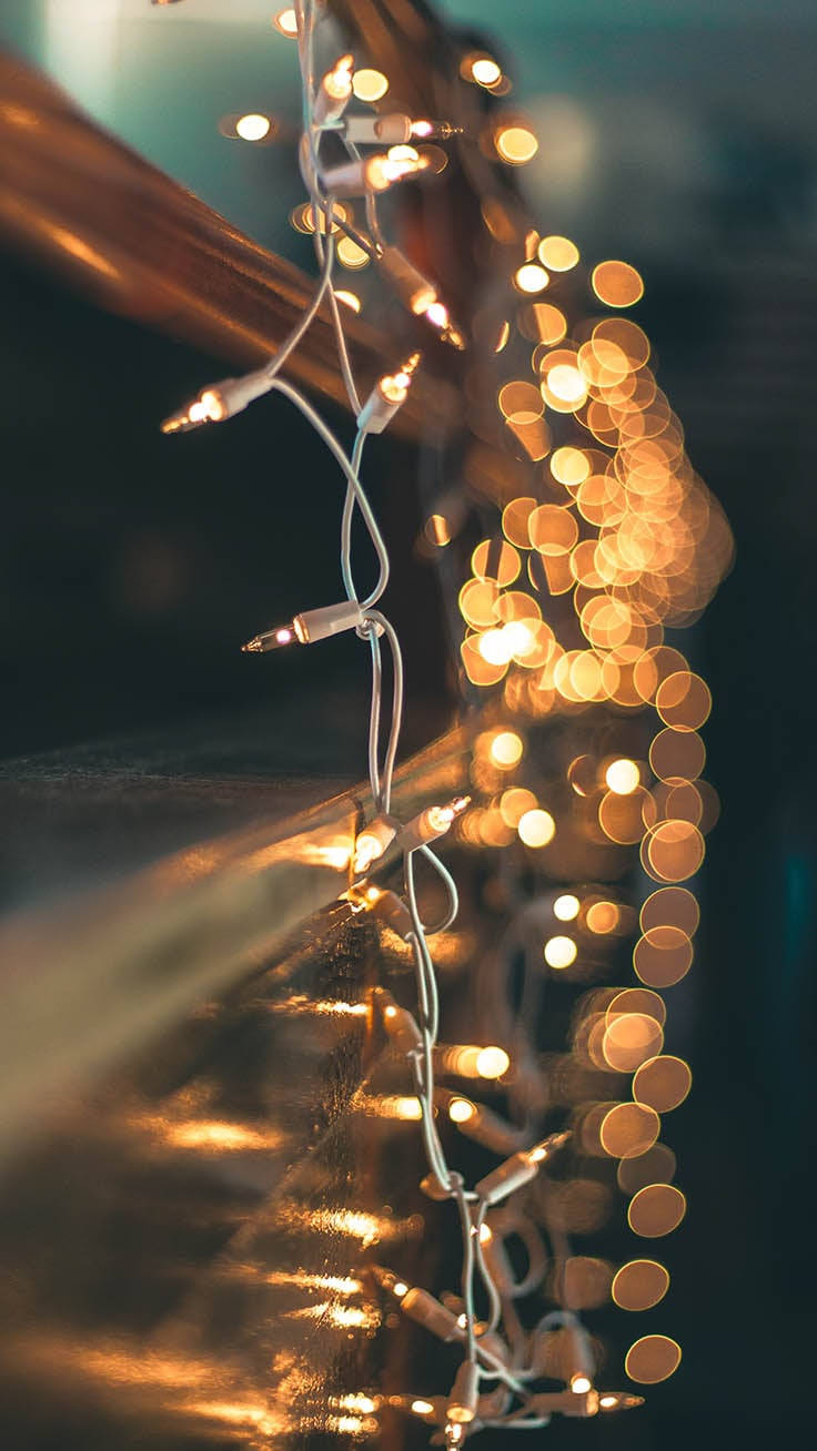 Christmas Lights Aesthetic, warm golden fairy lights, dark background, HD Phone Wallpaper