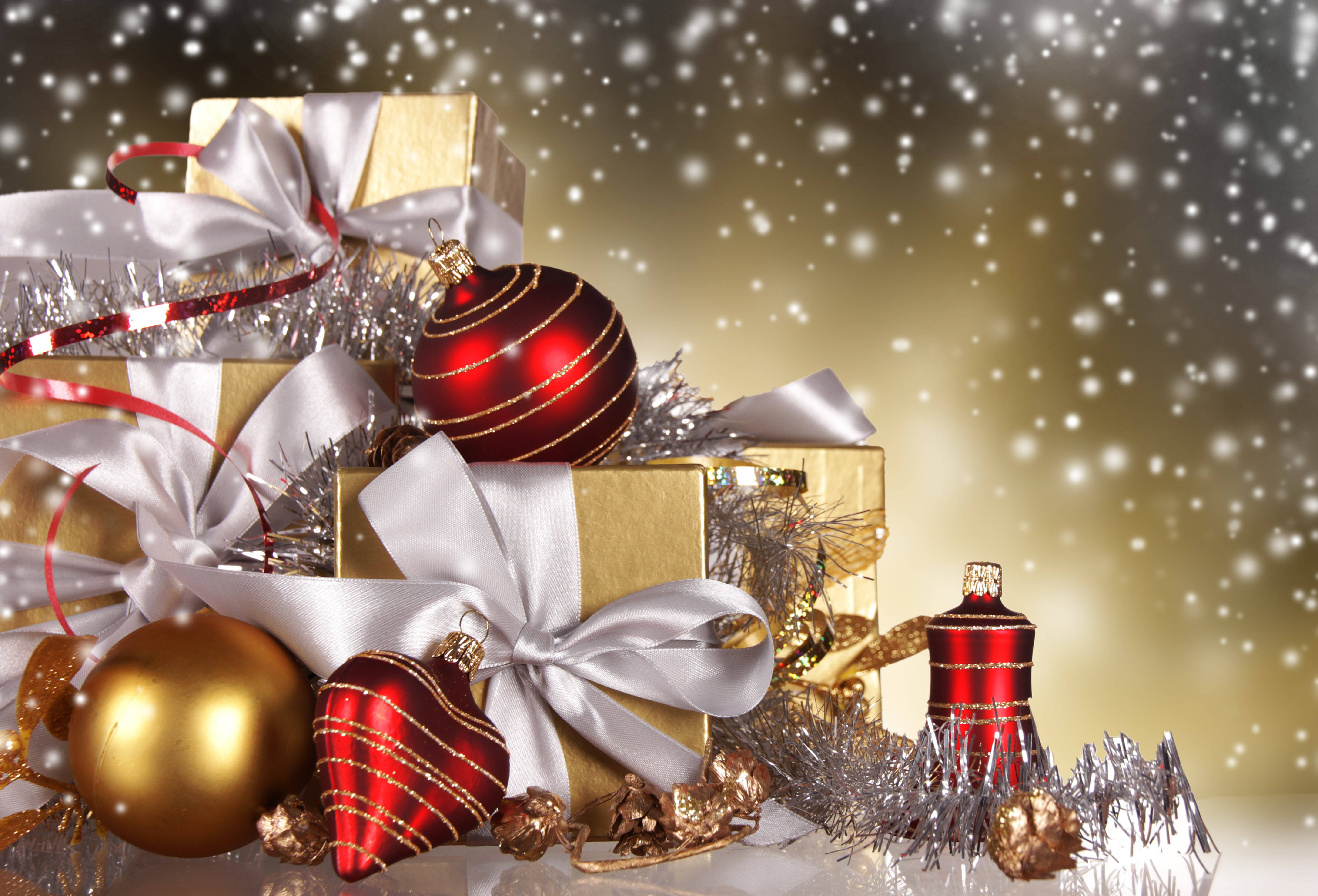 Golden, red, silver, 5K Desktop Wallpaper