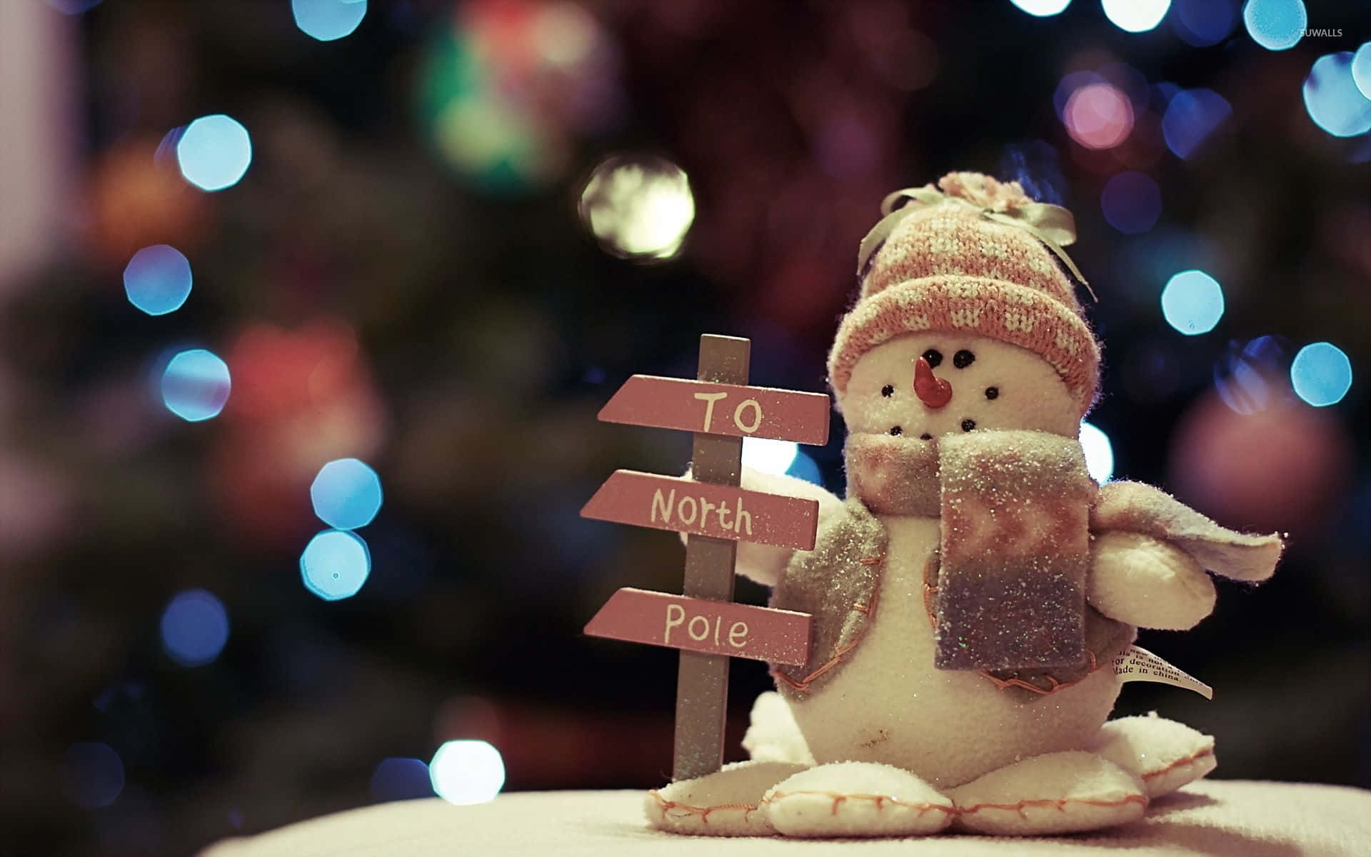 Christmas Snowman, knit hat, scarf, Full HD Desktop Wallpaper