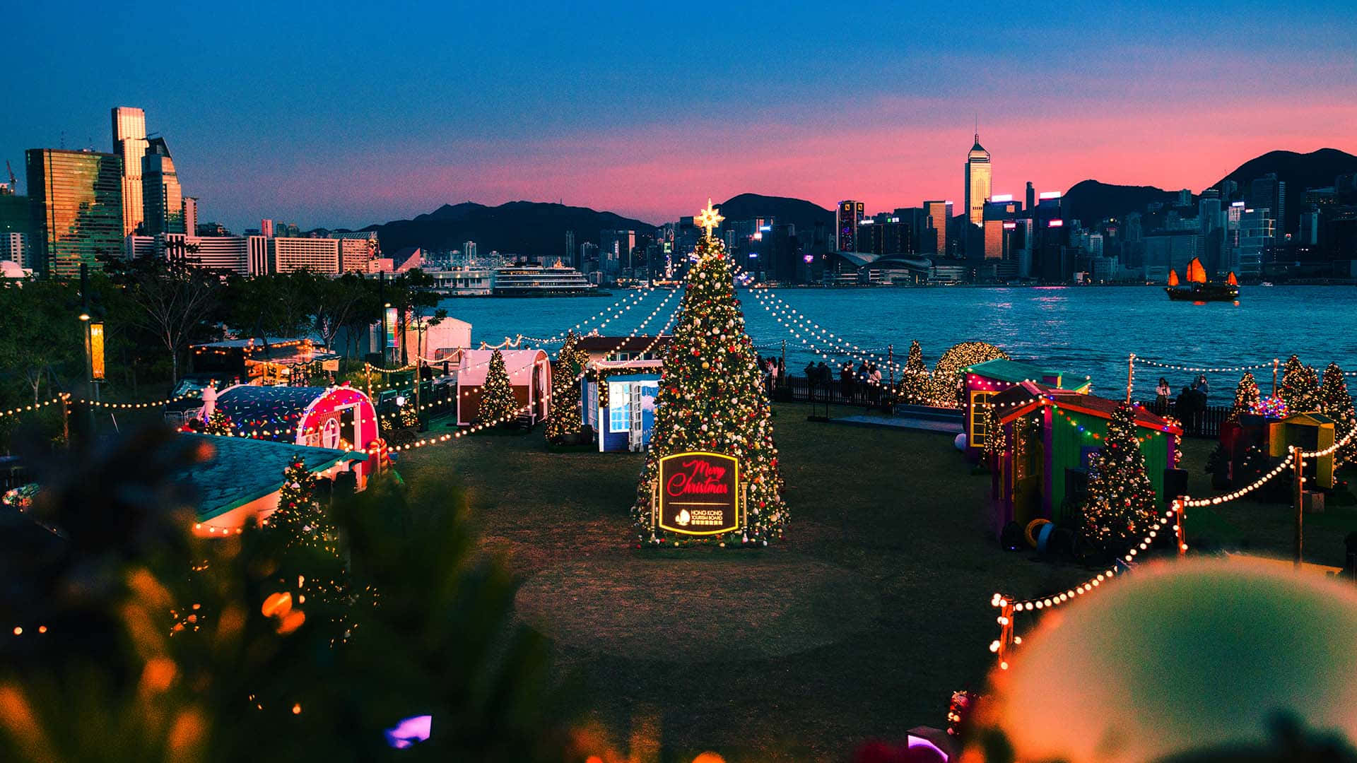 Christmas Village, Christmas tree, twilight, Full HD Desktop Wallpaper