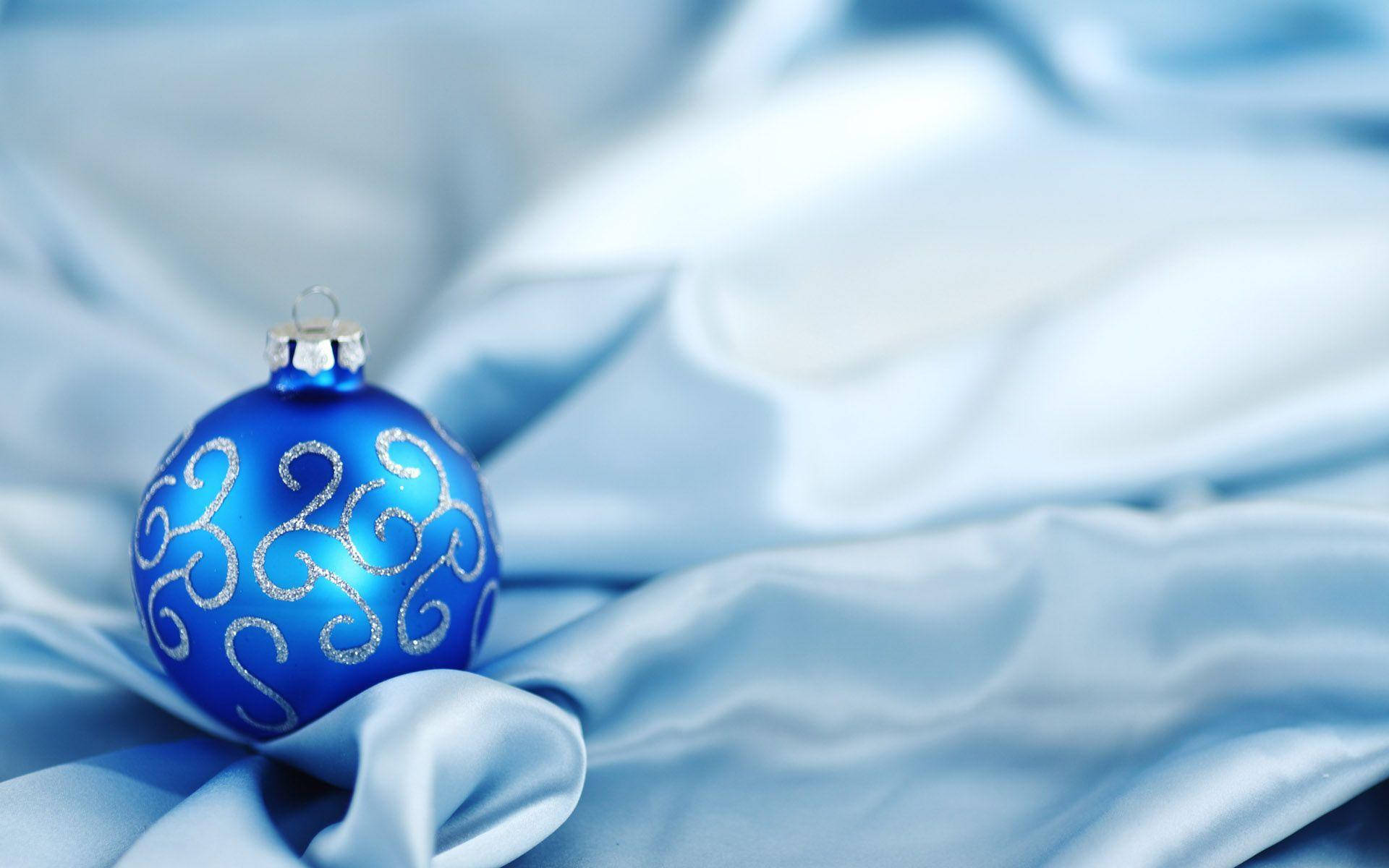 Christmas Ball, glossy blue, silver swirls, Full HD Desktop Wallpaper