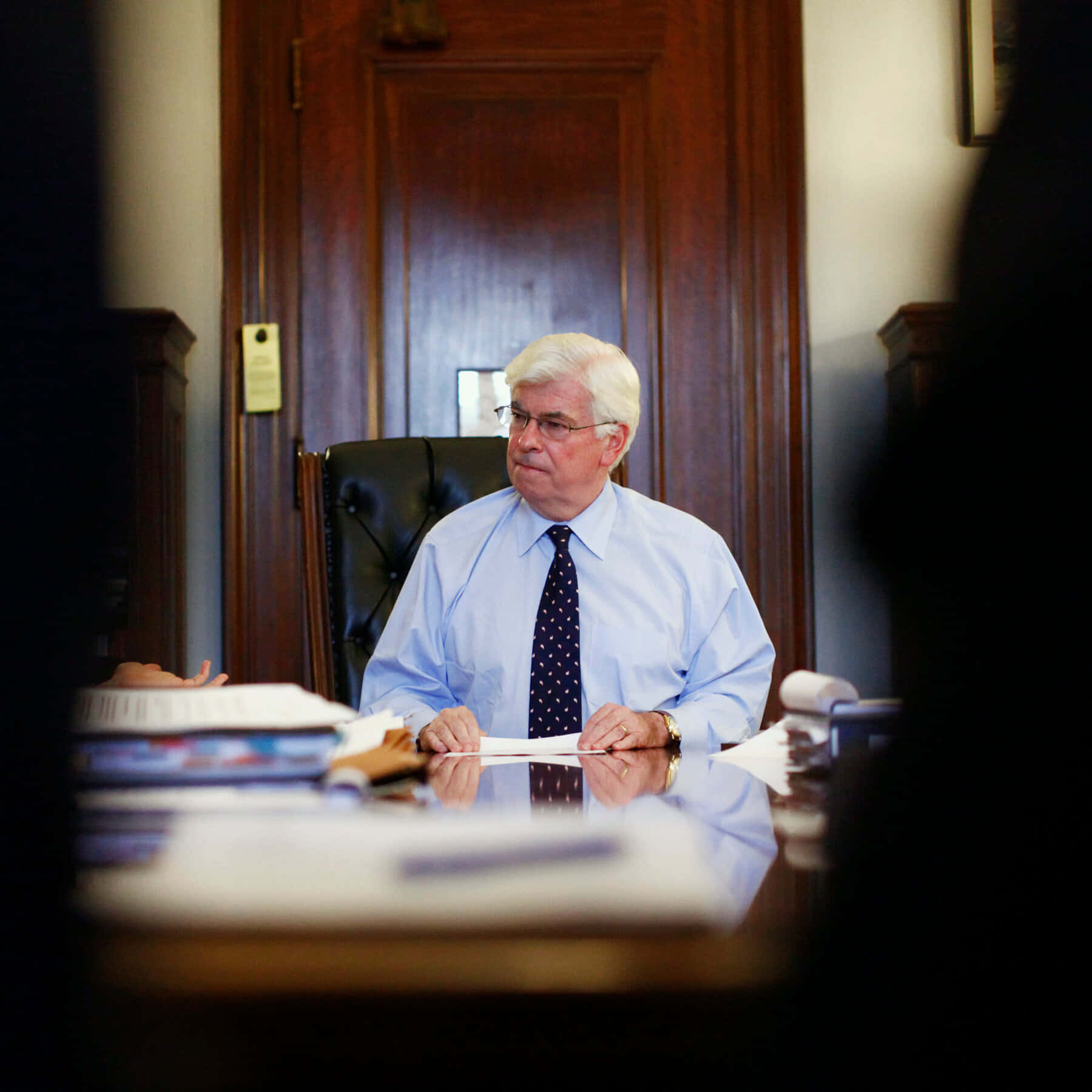 Christopher Dodd, white hair, glasses, HD Desktop Wallpaper