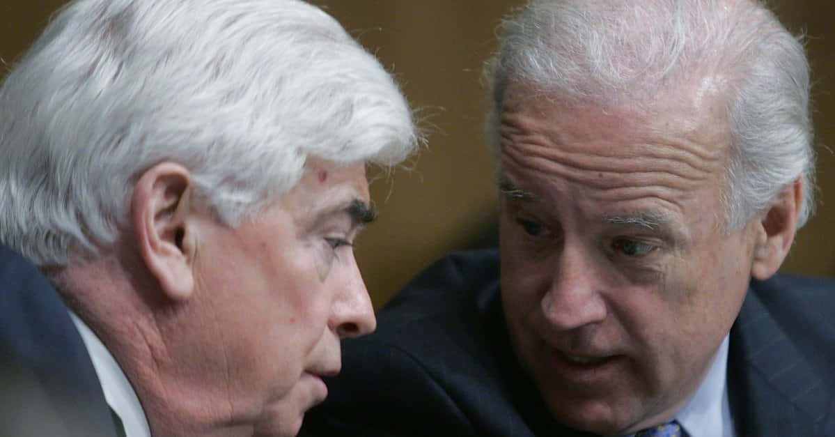 Christopher Dodd, white hair, dark suits, SD Desktop Wallpaper