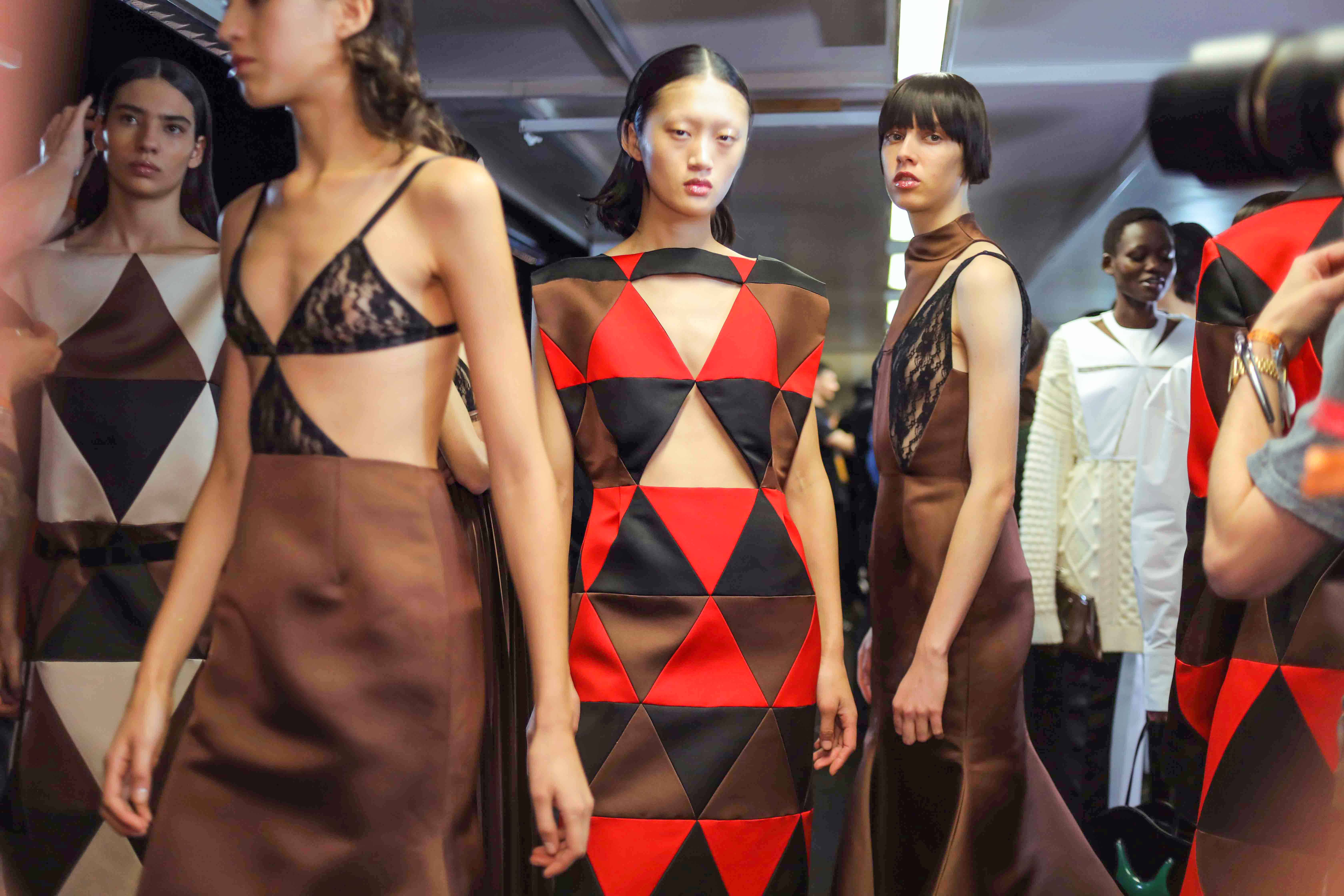 Christopher Kane, geometric dresses, runway, 5K Desktop Wallpaper