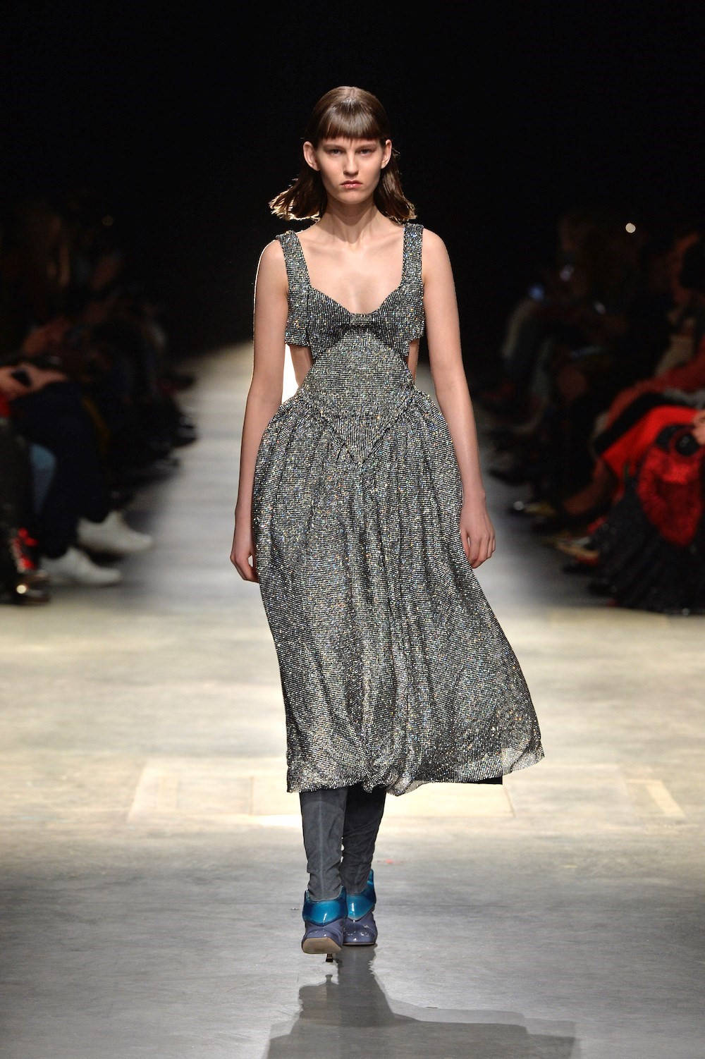 Christopher Kane, sparkly dress, shimmering silver dress, HD Phone Wallpaper