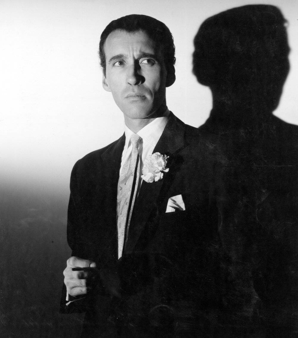 Christopher Lee, black and white, suit, SD Phone Wallpaper