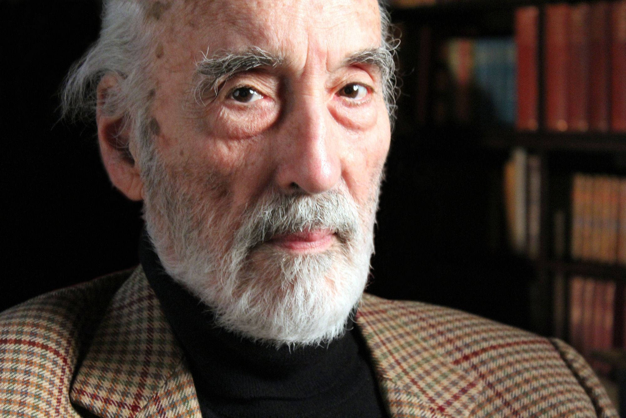 Christopher Lee, library, plaid jacket, Full HD Desktop Wallpaper