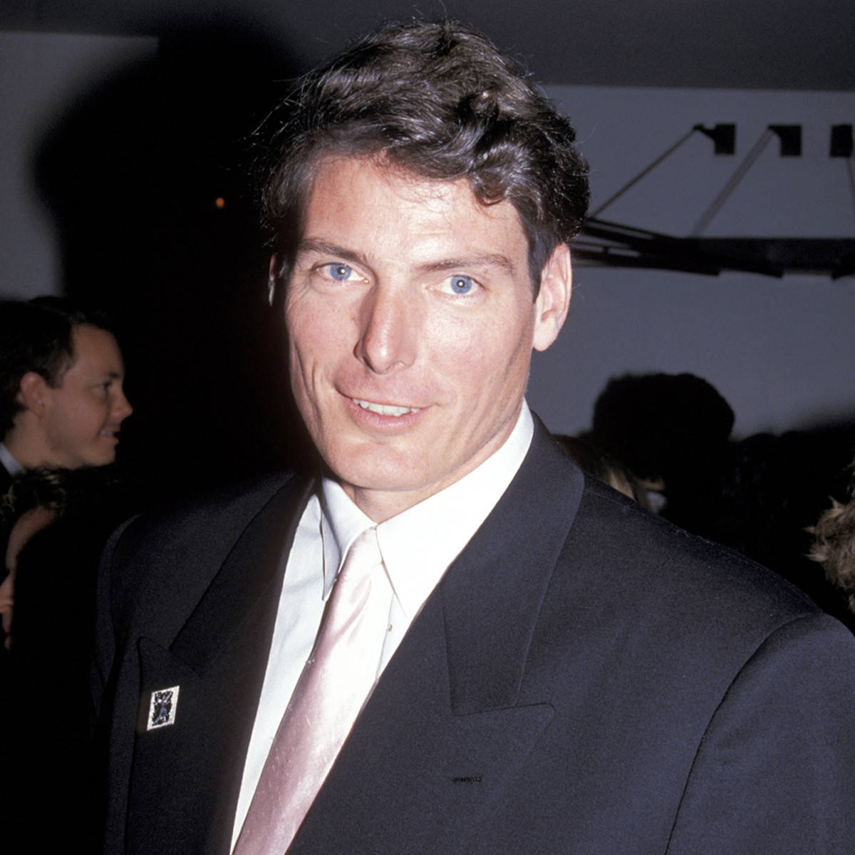 Christopher Reeve, American Director, dark suit, SD Desktop Wallpaper