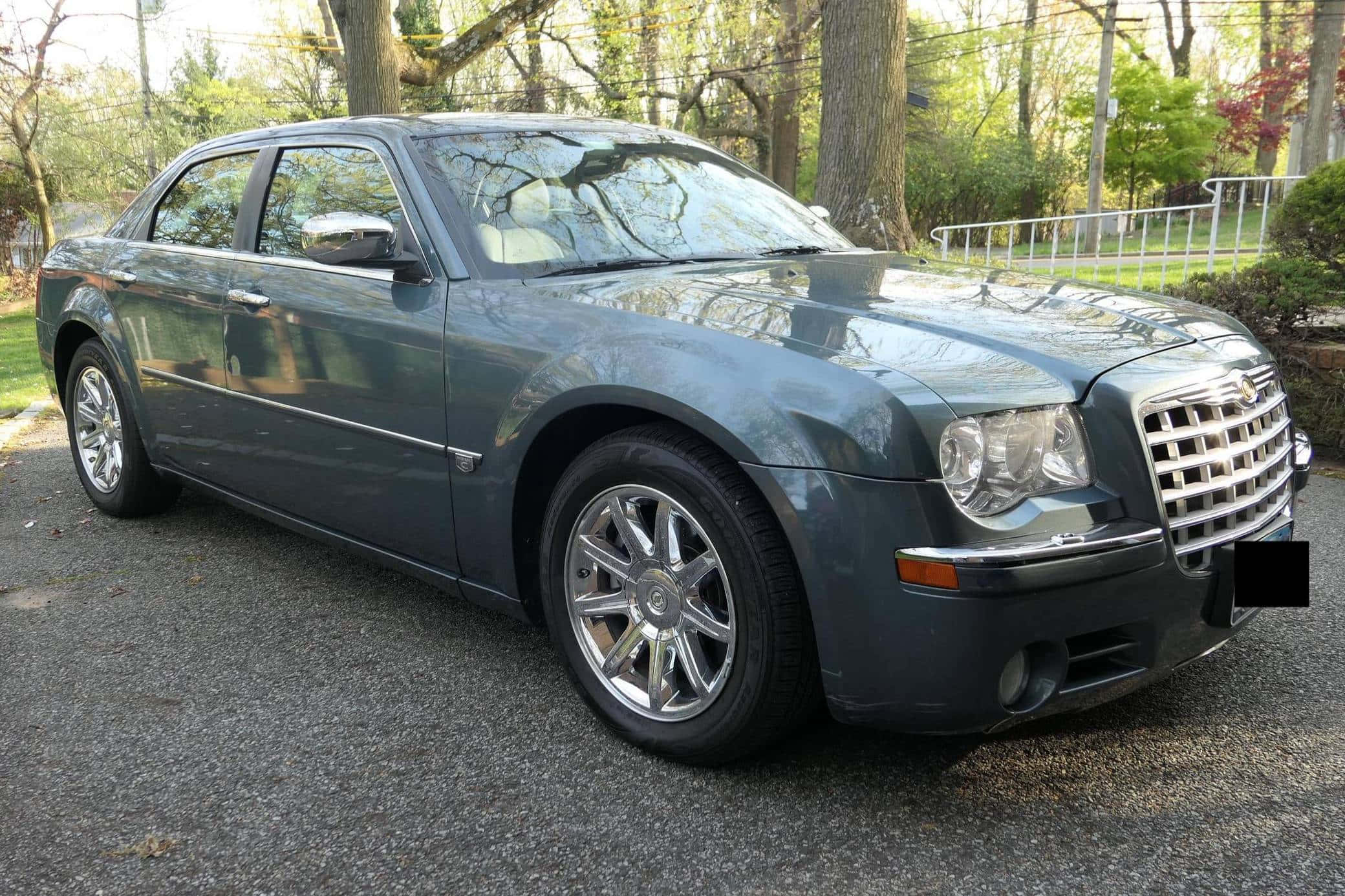 Chrysler 300, gray, gravel driveway, Full HD Desktop Wallpaper