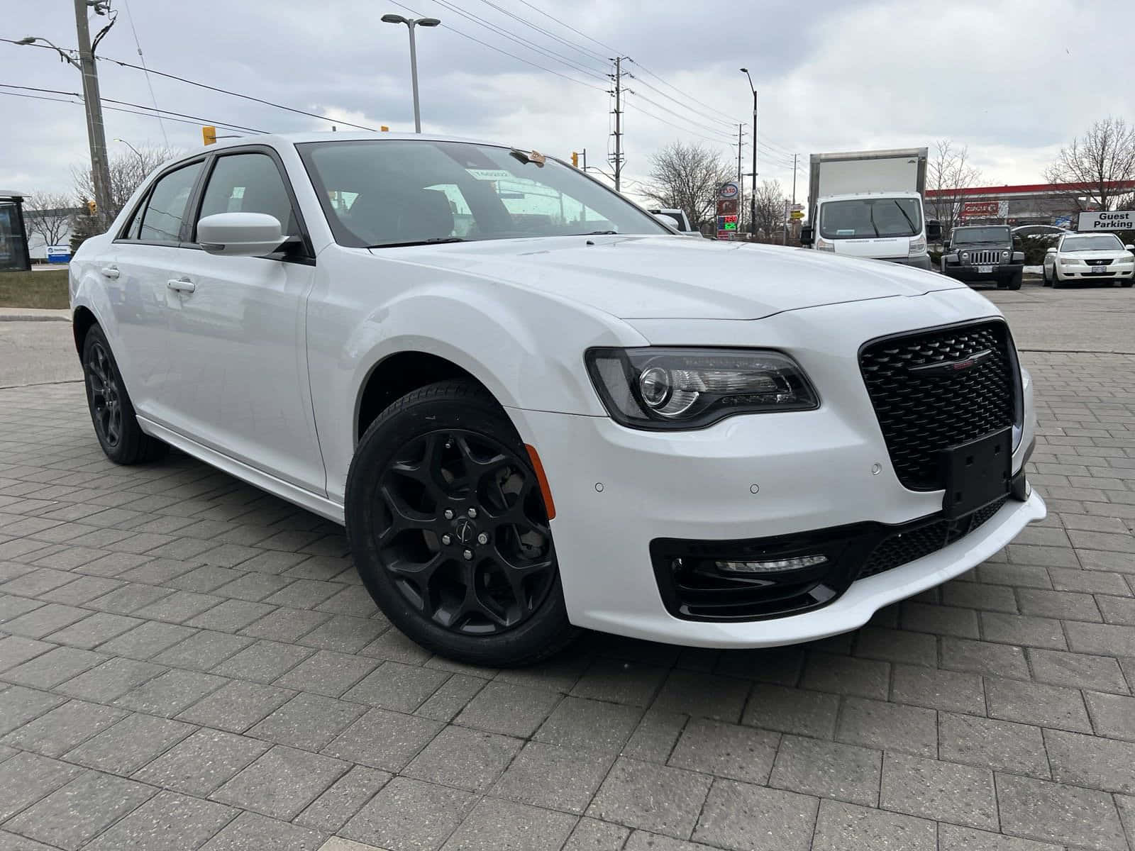 Chrysler 300, white, black rims, HD Desktop Wallpaper