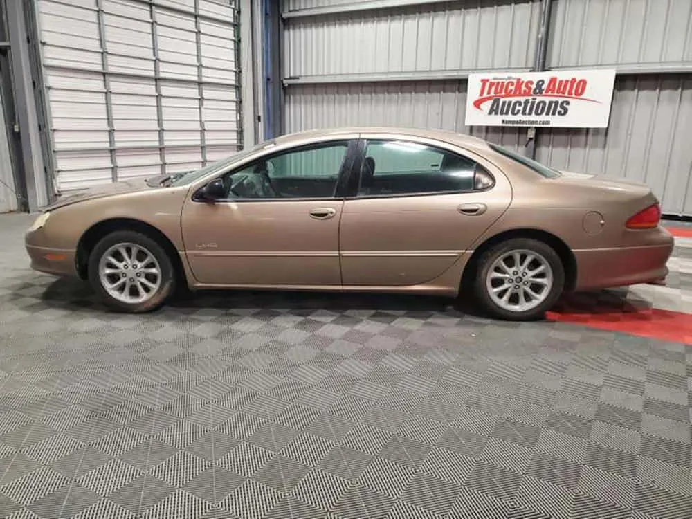 Chrysler LHS