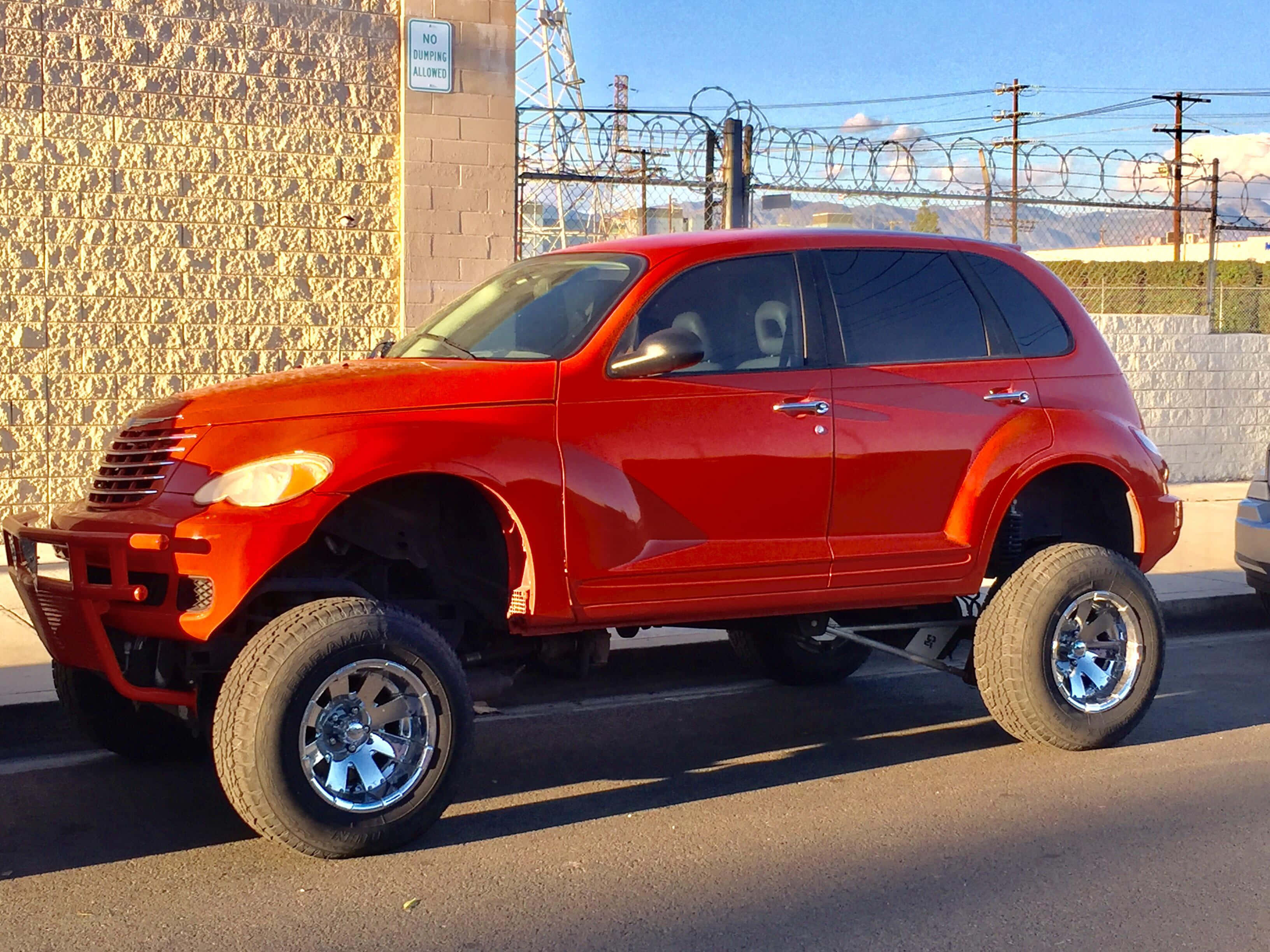 Chrysler PT Cruiser, vibrant red, lifted, 2K Desktop Wallpaper