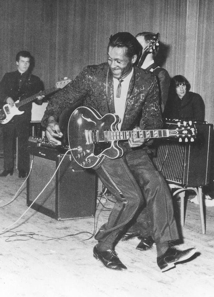 Chuck Berry, duck walk, jazz guitarist, SD Phone Wallpaper