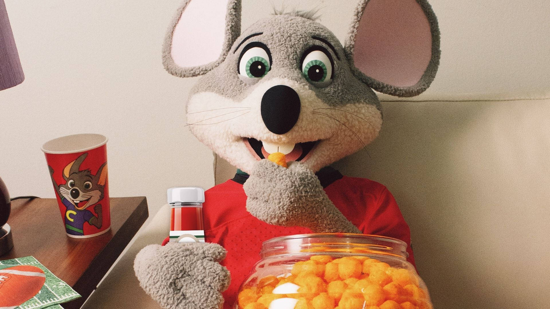 Chuck E Cheese, cheese balls, plush gray mouse, Full HD Desktop Wallpaper