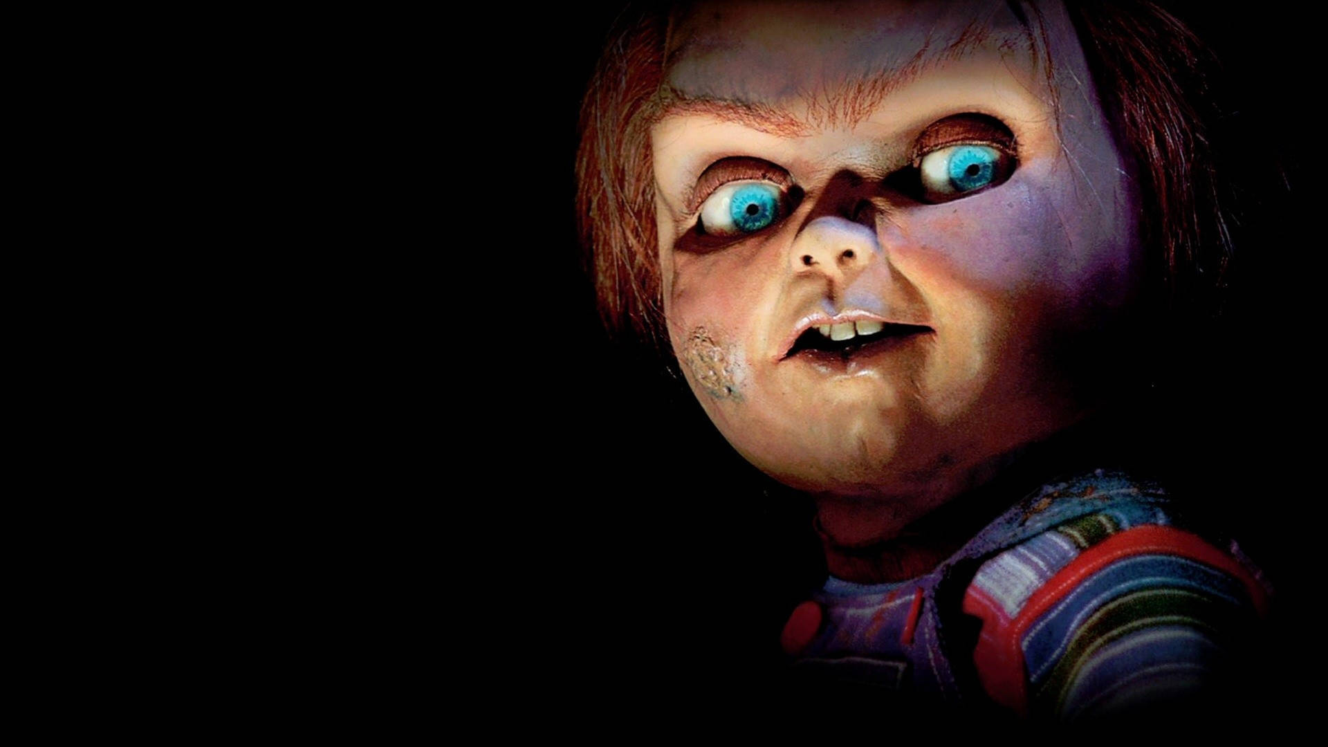 Chucky, glowing blue eyes, sinister grin, Full HD Desktop Wallpaper