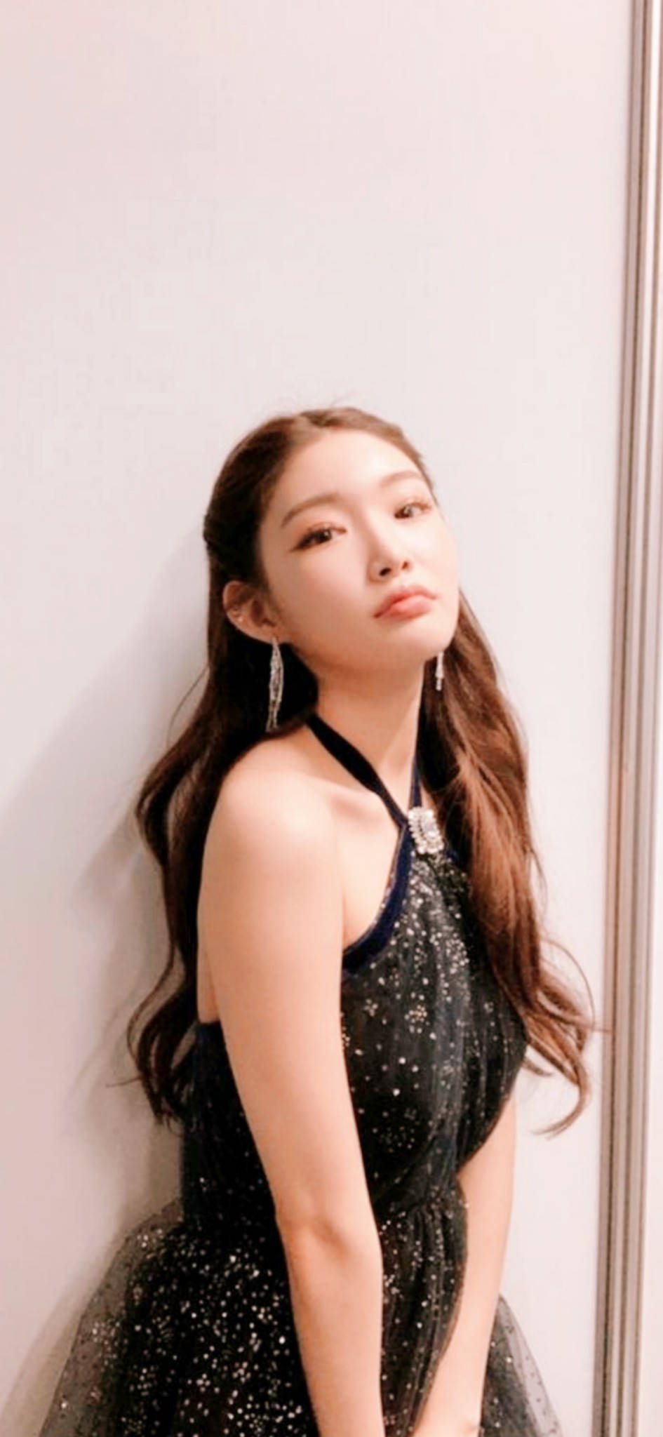 Chungha, black dress, sparkling black dress, Full HD Phone Wallpaper