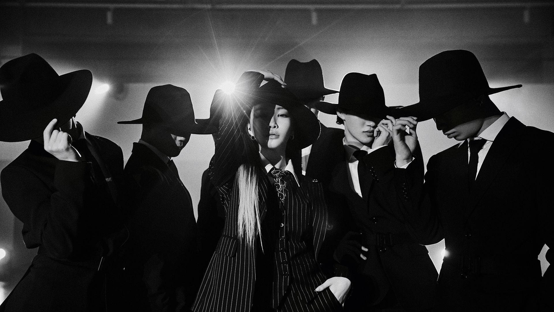 Chungha, black and white, pinstripe suit, Full HD Desktop Wallpaper