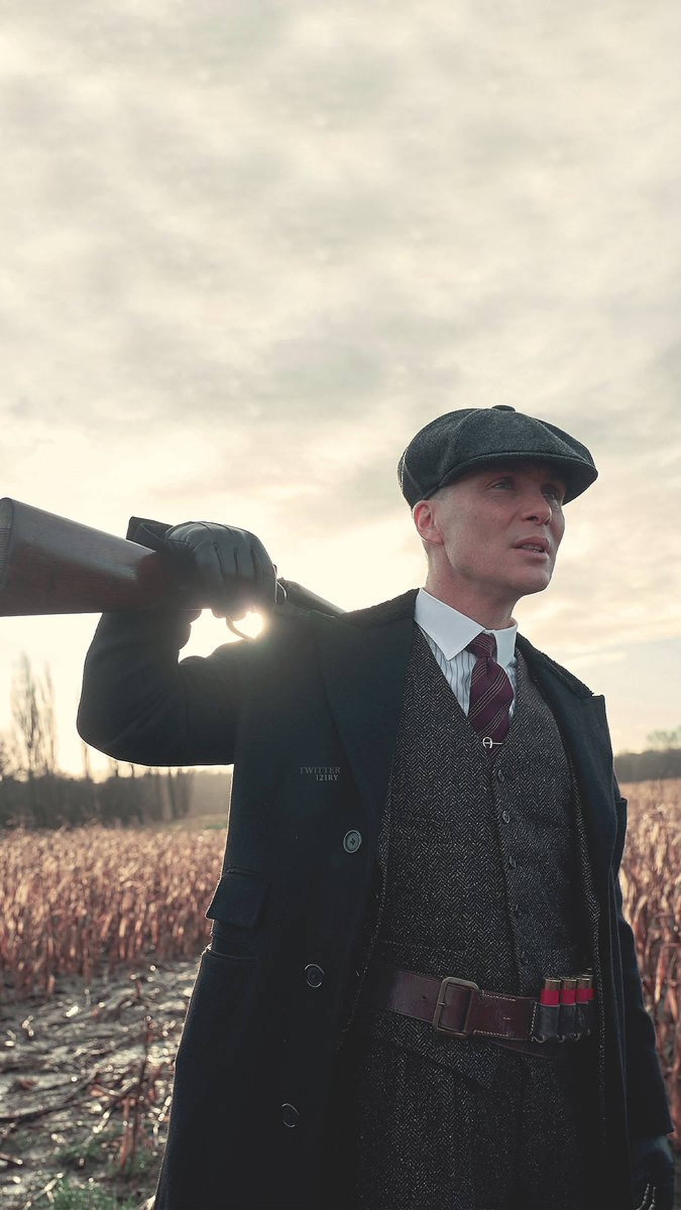 Cillian Murphy, vintage attire, shotgun, Full HD Phone Wallpaper
