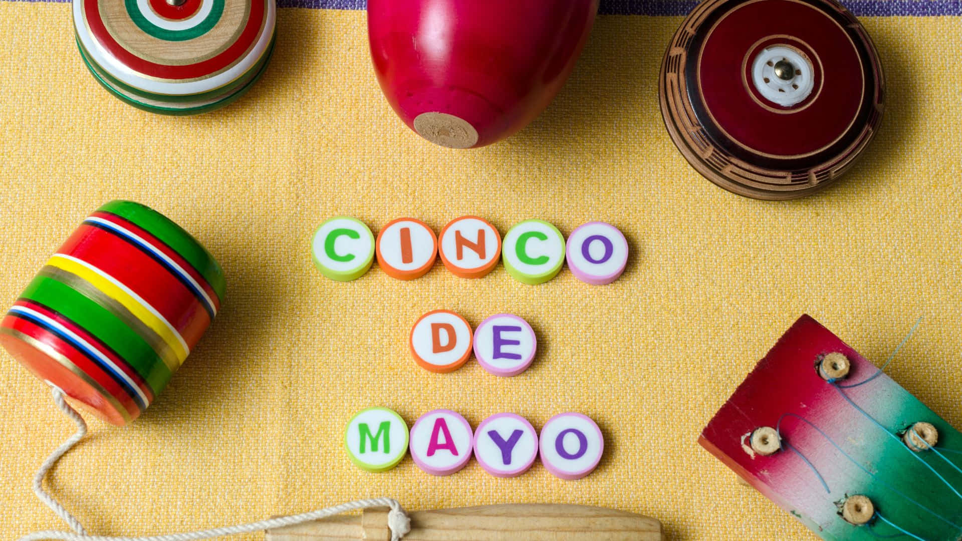 Cinco De Mayo, traditional Mexican toys, textured yellow cloth, Full HD Desktop Wallpaper