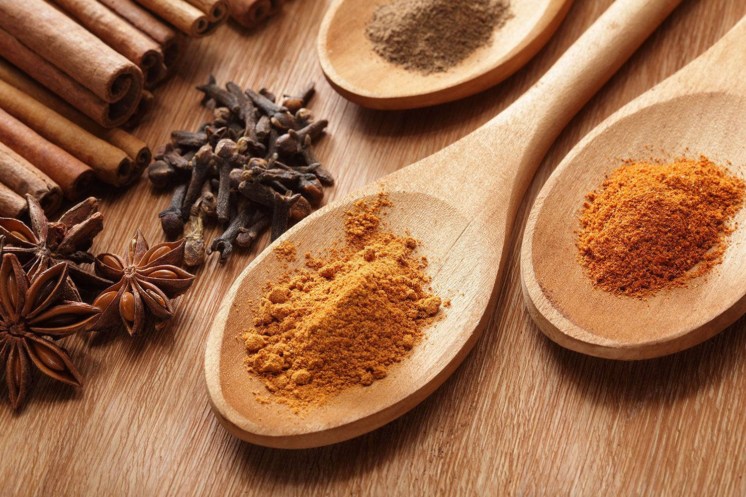 turmeric powder, cinnamon sticks, cloves, HD Desktop Wallpaper