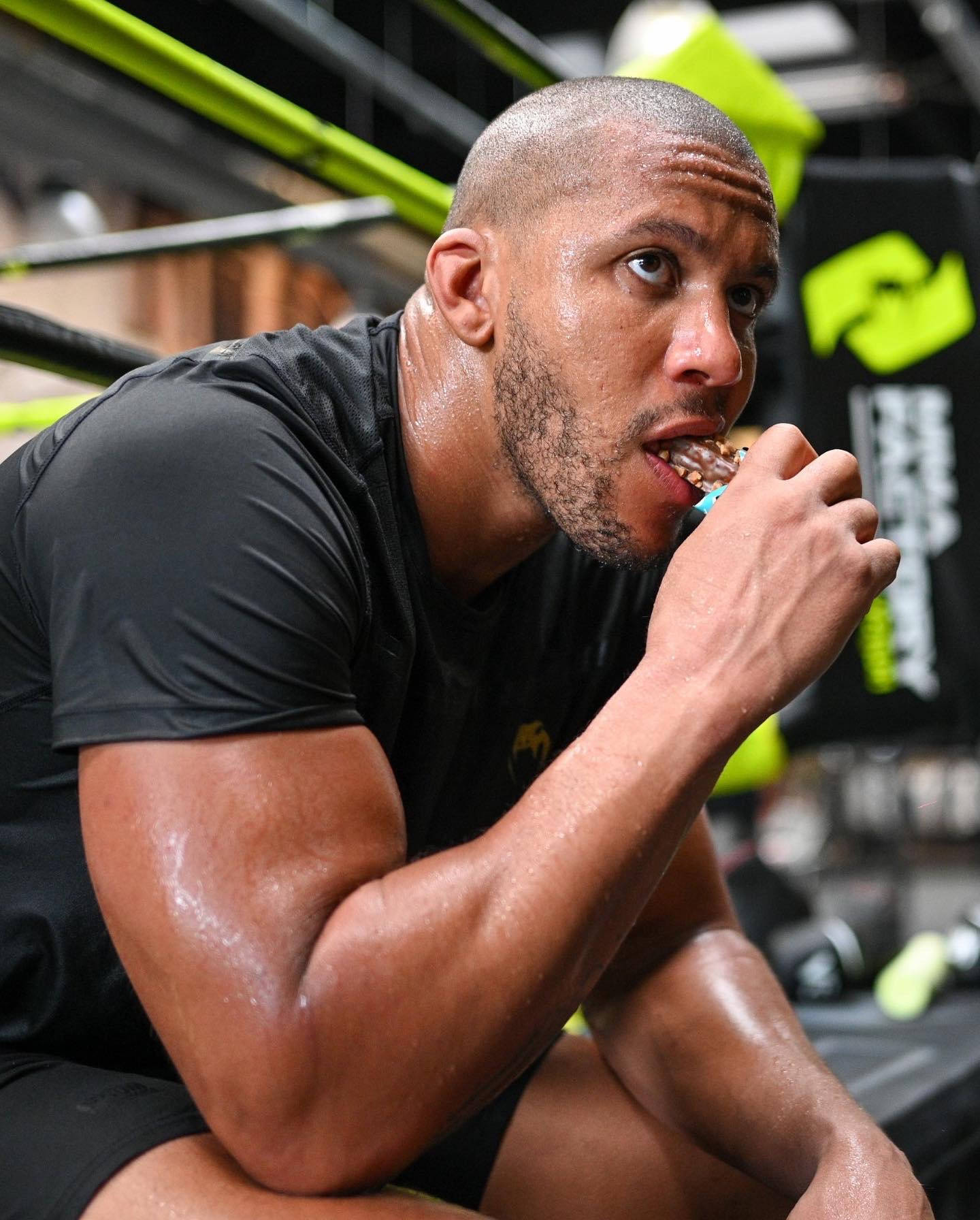 Ciryl Gane, protein bar, gym, HD Phone Wallpaper