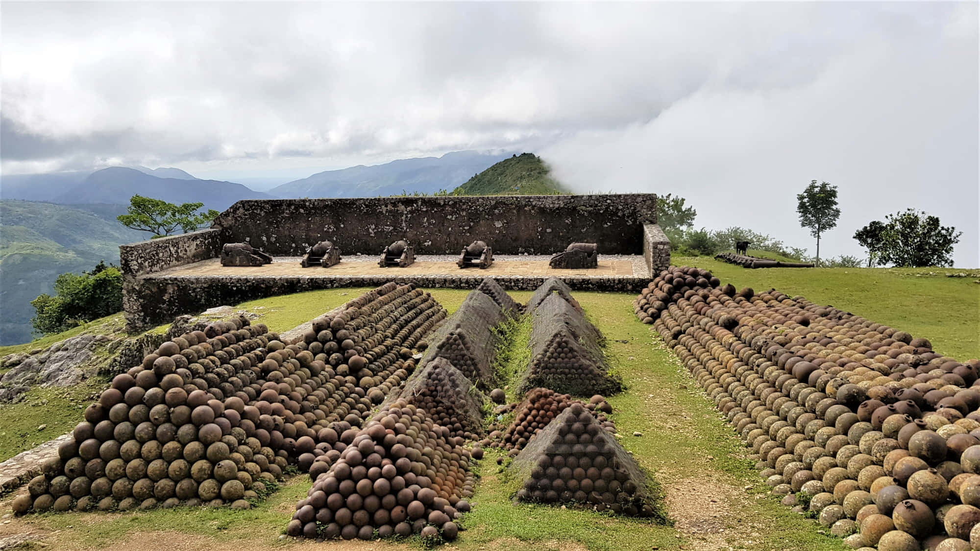 Citadelle Laferriere, cannonballs, pyramids, Full HD Desktop Wallpaper