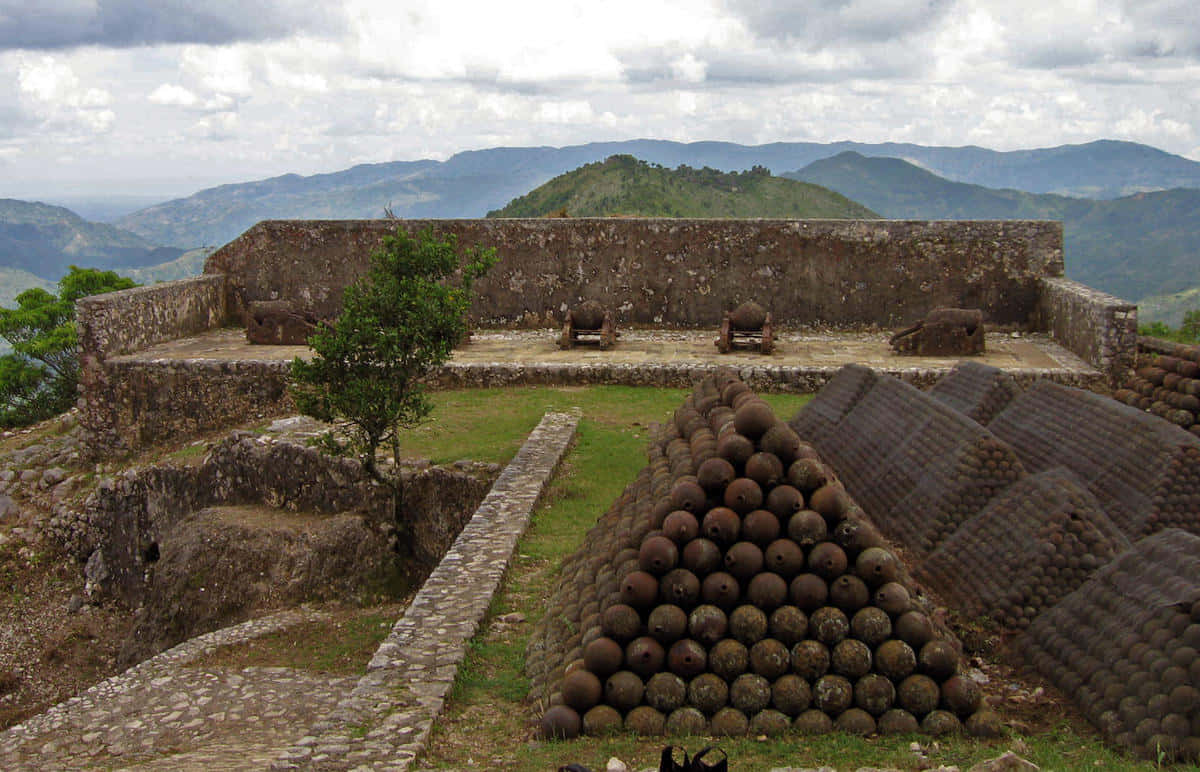 Citadelle Laferriere, cannonballs, stone fortress, SD Desktop Wallpaper