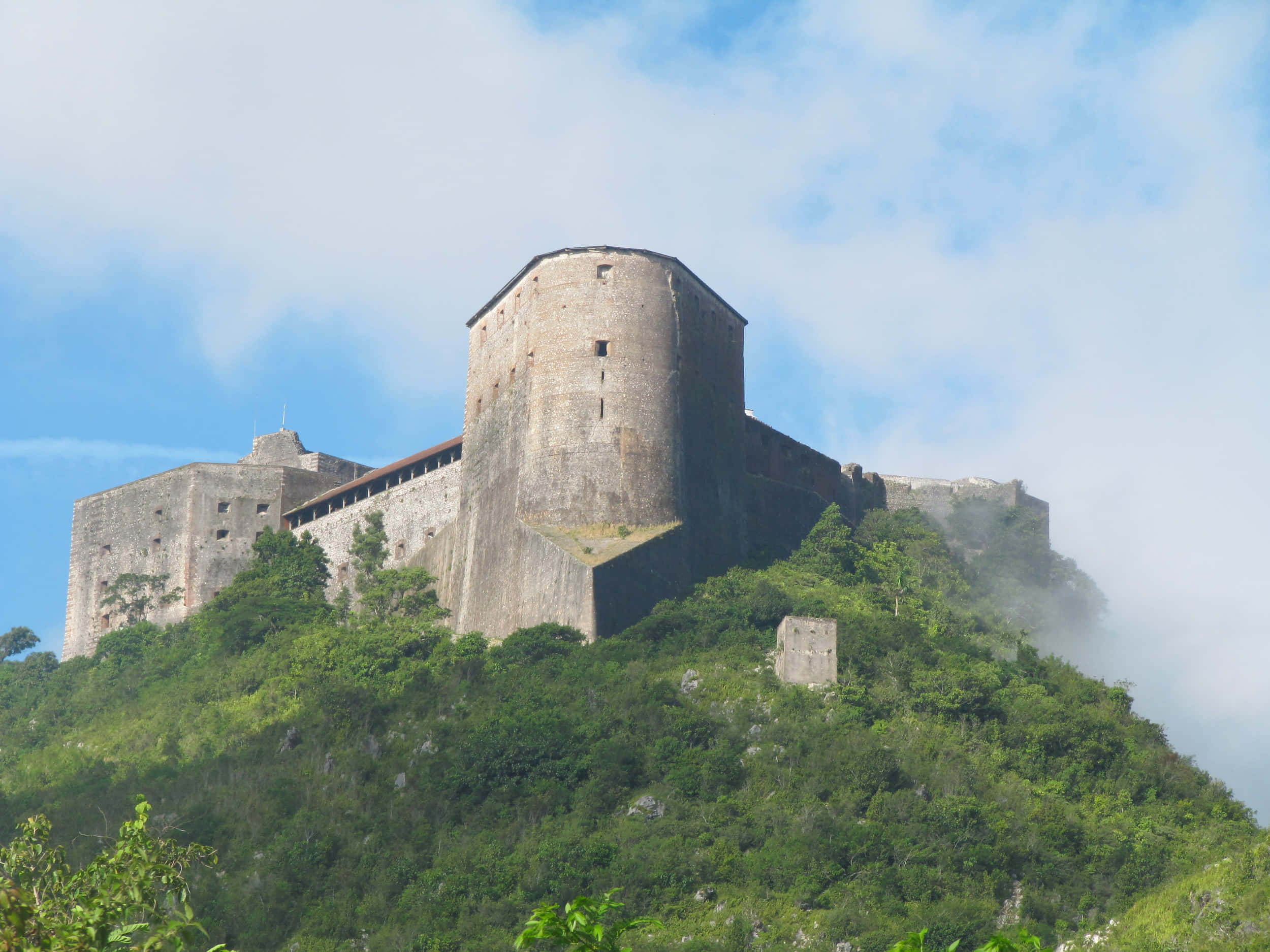 Citadelle Laferriere, ancient stone fortress, lush green hill, Full HD Desktop Wallpaper