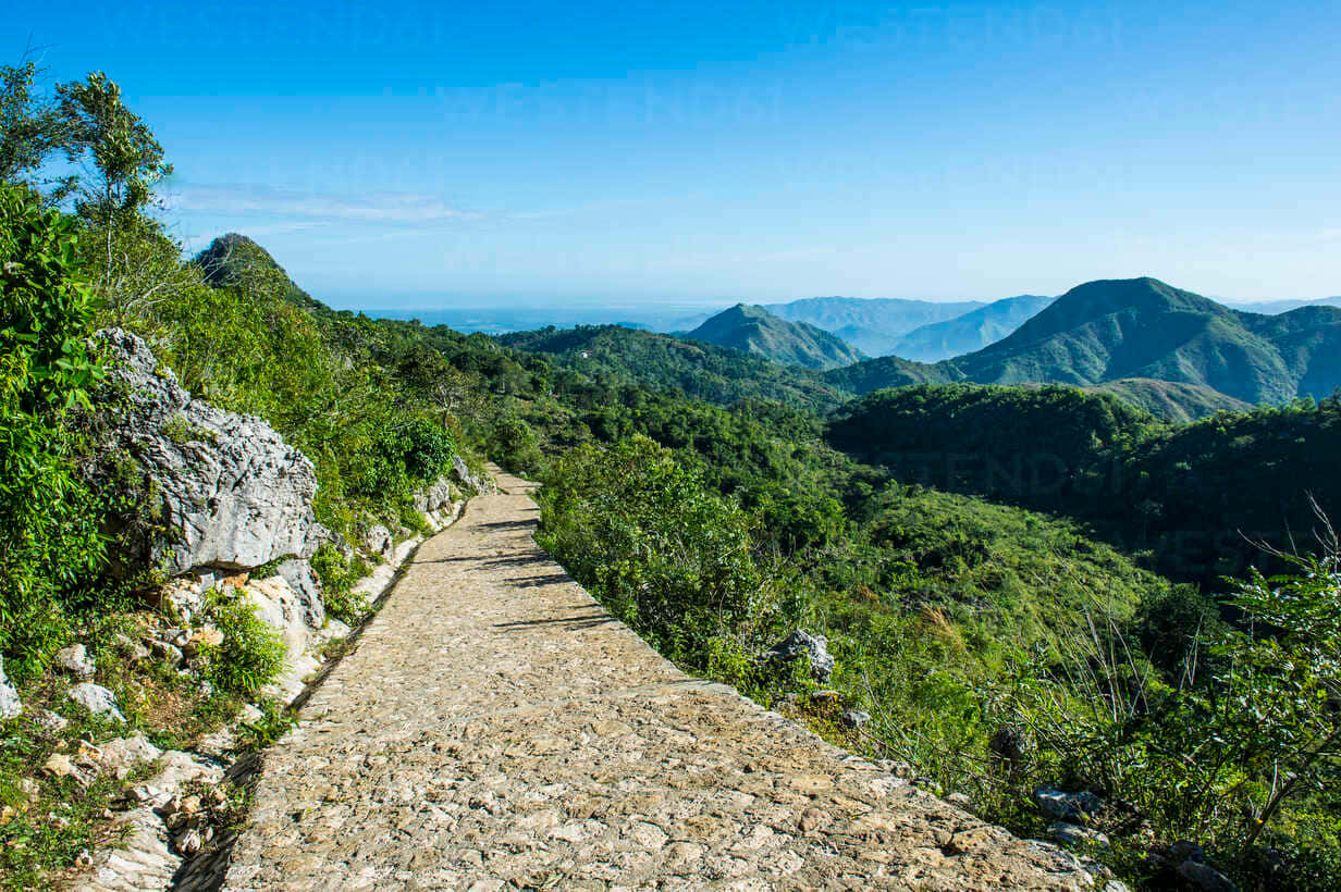 Cobblestone road, Citadelle Laferriere, lush green mountains, SD Desktop Wallpaper