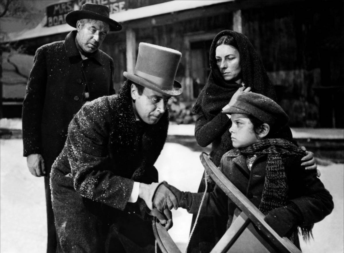 Citizen Kane, top hat, skis, SD Desktop Wallpaper
