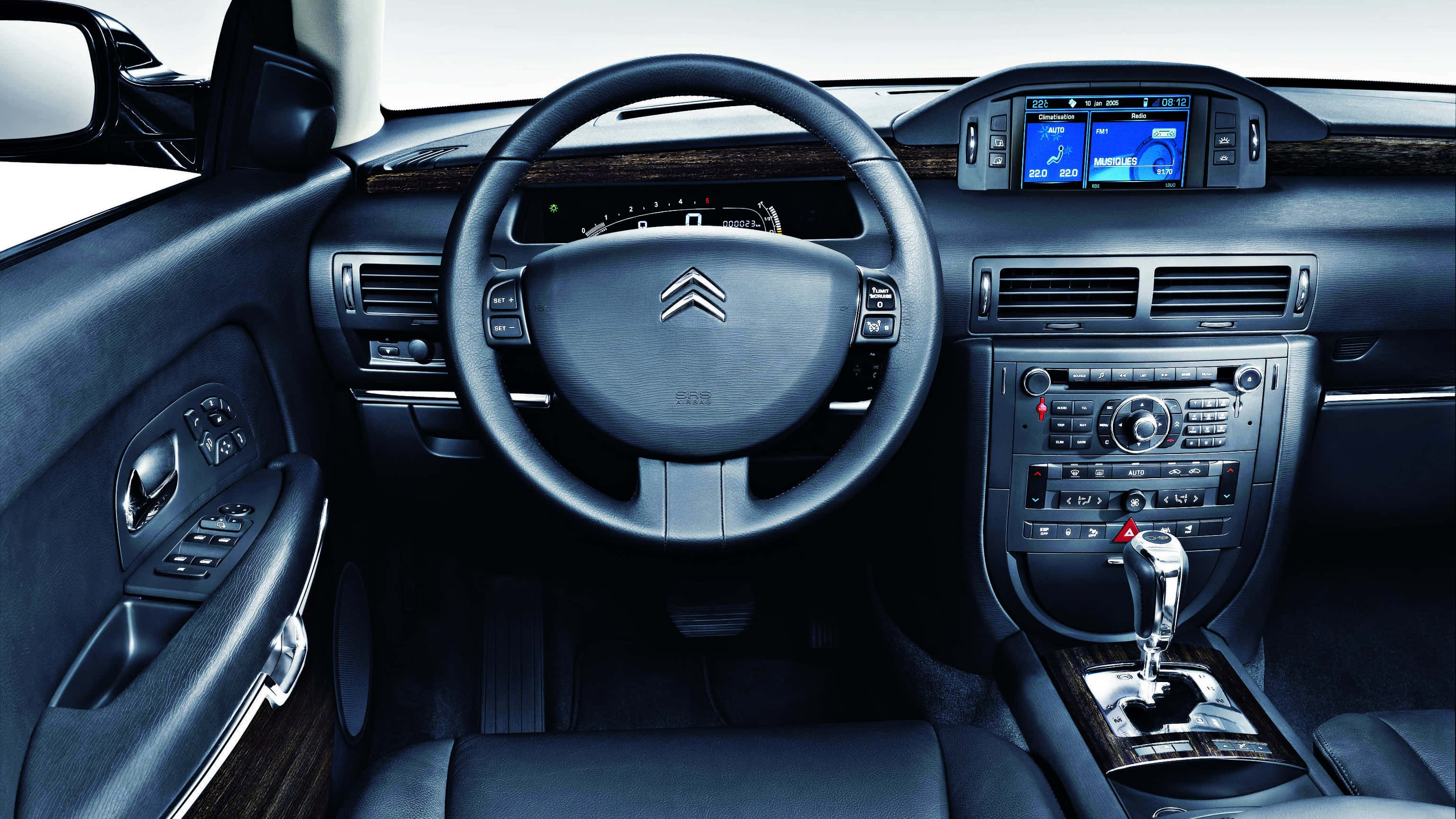 Citroen C6, interior dashboard view, black leather steering wheel, 2K Desktop Wallpaper