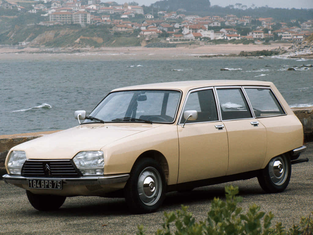 Citroen G S, beige, coastal gravel path, SD Desktop Wallpaper