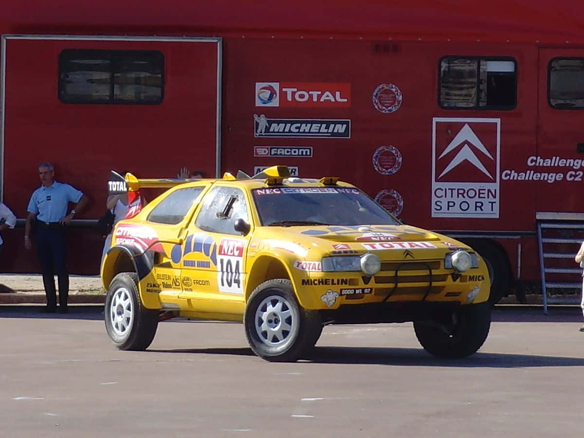 Citroen ZX, bright yellow, number 104, SD Desktop Wallpaper