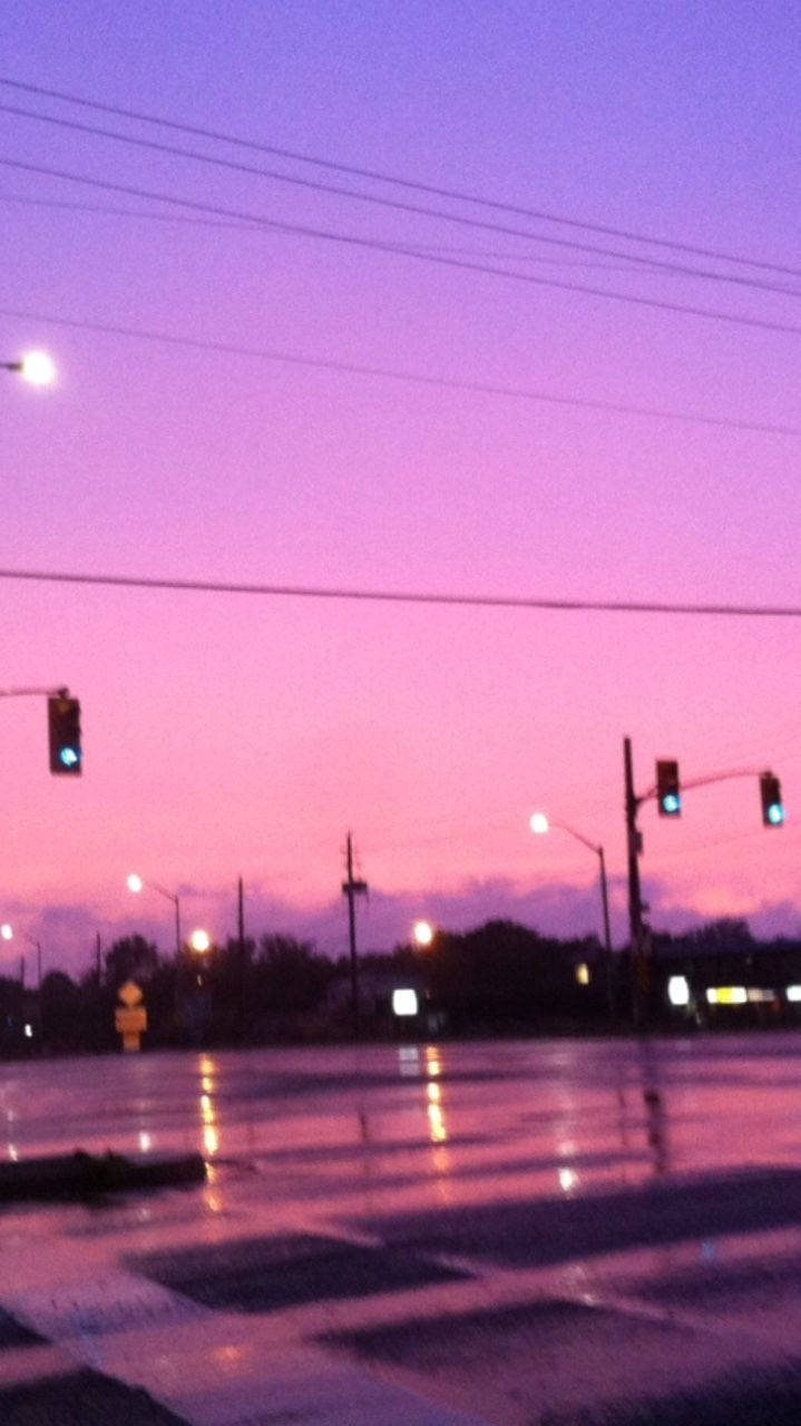 traffic light, wet urban street, dusk, HD Phone Wallpaper