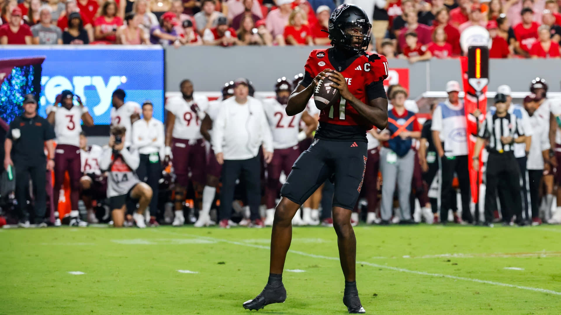 Cj Bailey, football quarterback, red and black uniform, Full HD Desktop Wallpaper