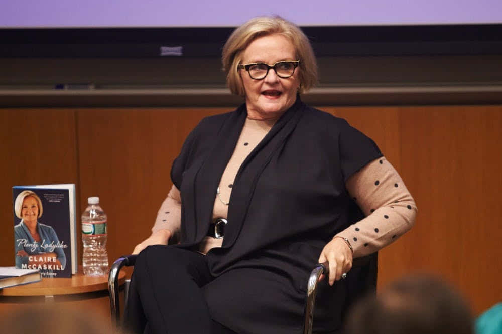 Claire McCaskill, book tour, glasses, SD Desktop Wallpaper