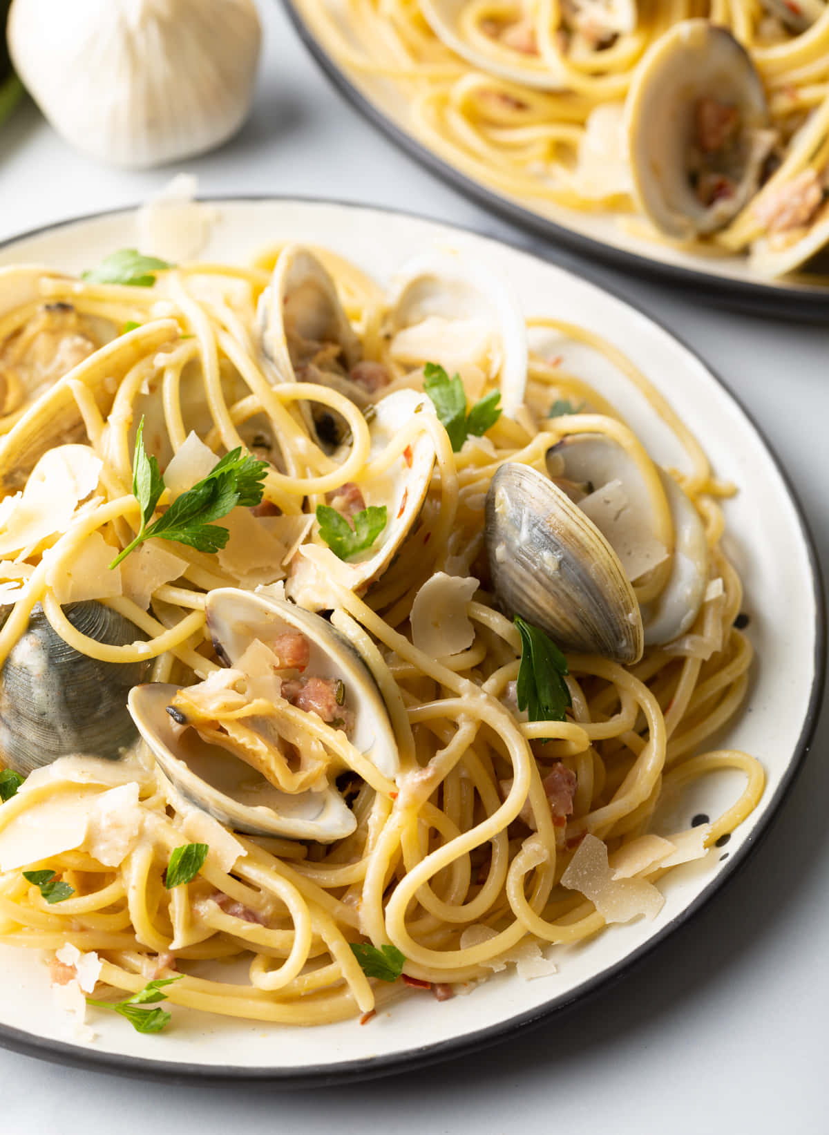 spaghetti alla vongole, rosemary, clams, HD Phone Wallpaper