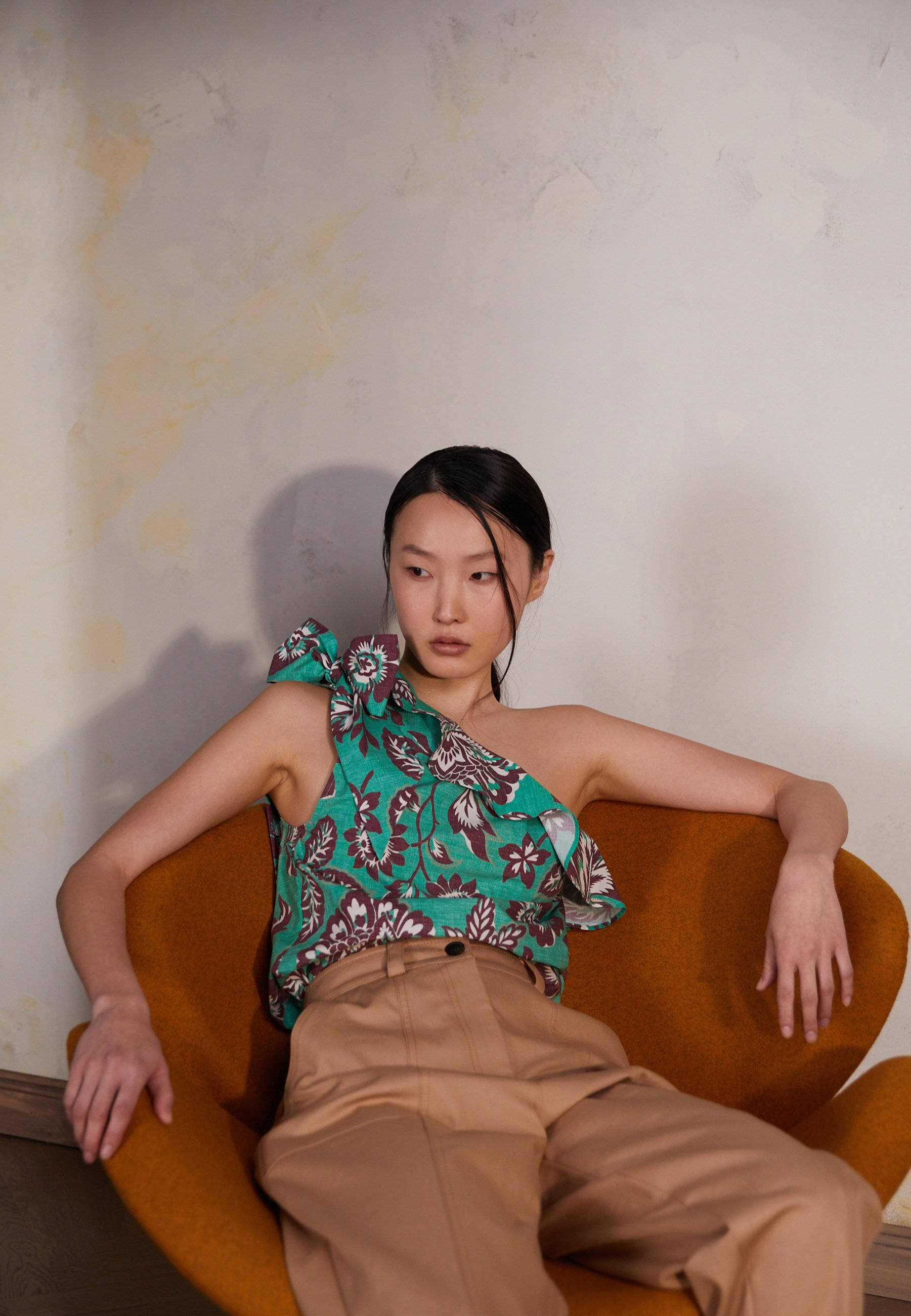 Claudie Pierlot, one shoulder top, floral green top, 2K Phone Wallpaper