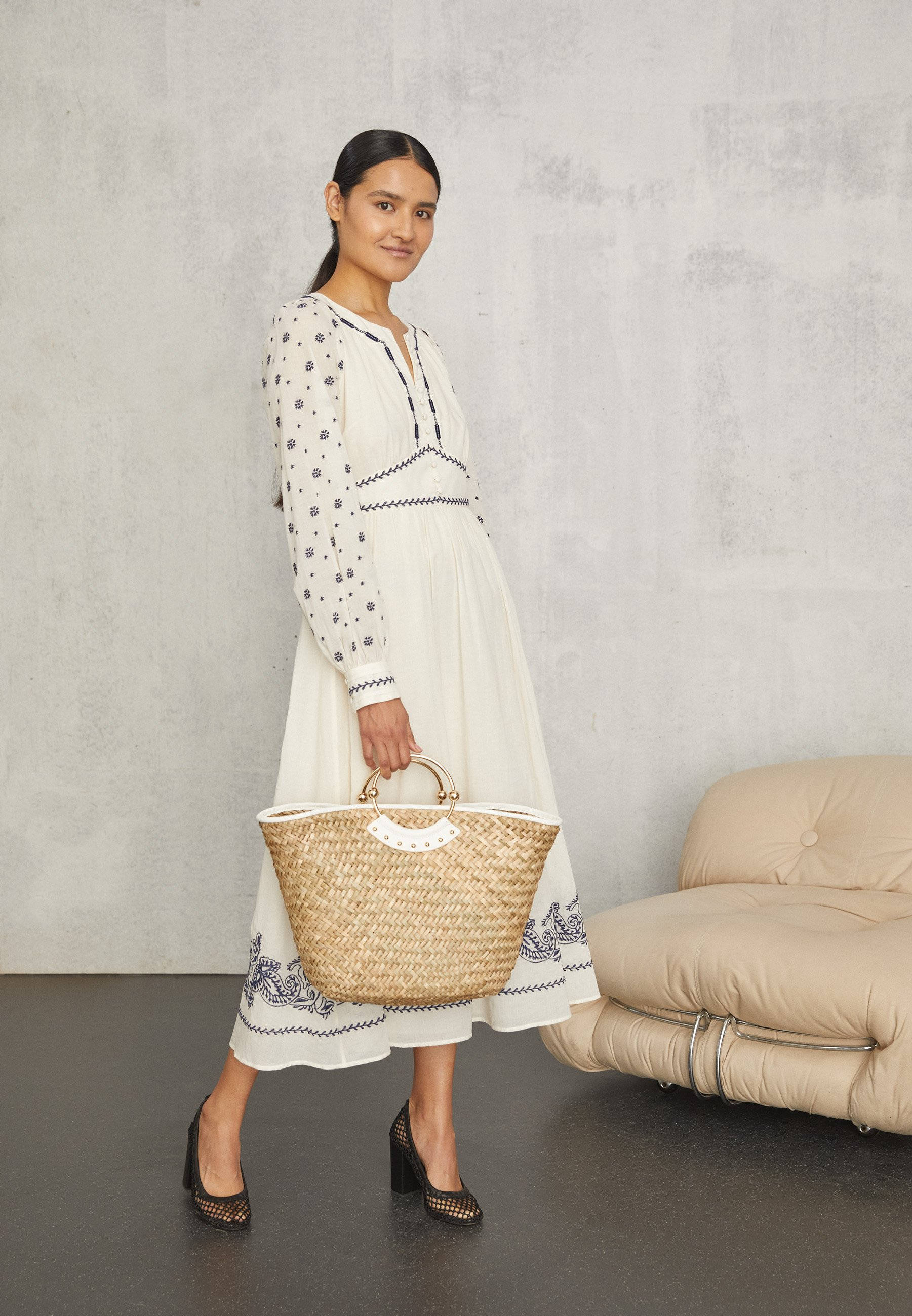 Claudie Pierlot, white embroidered dress, woven straw tote, 2K Phone Wallpaper