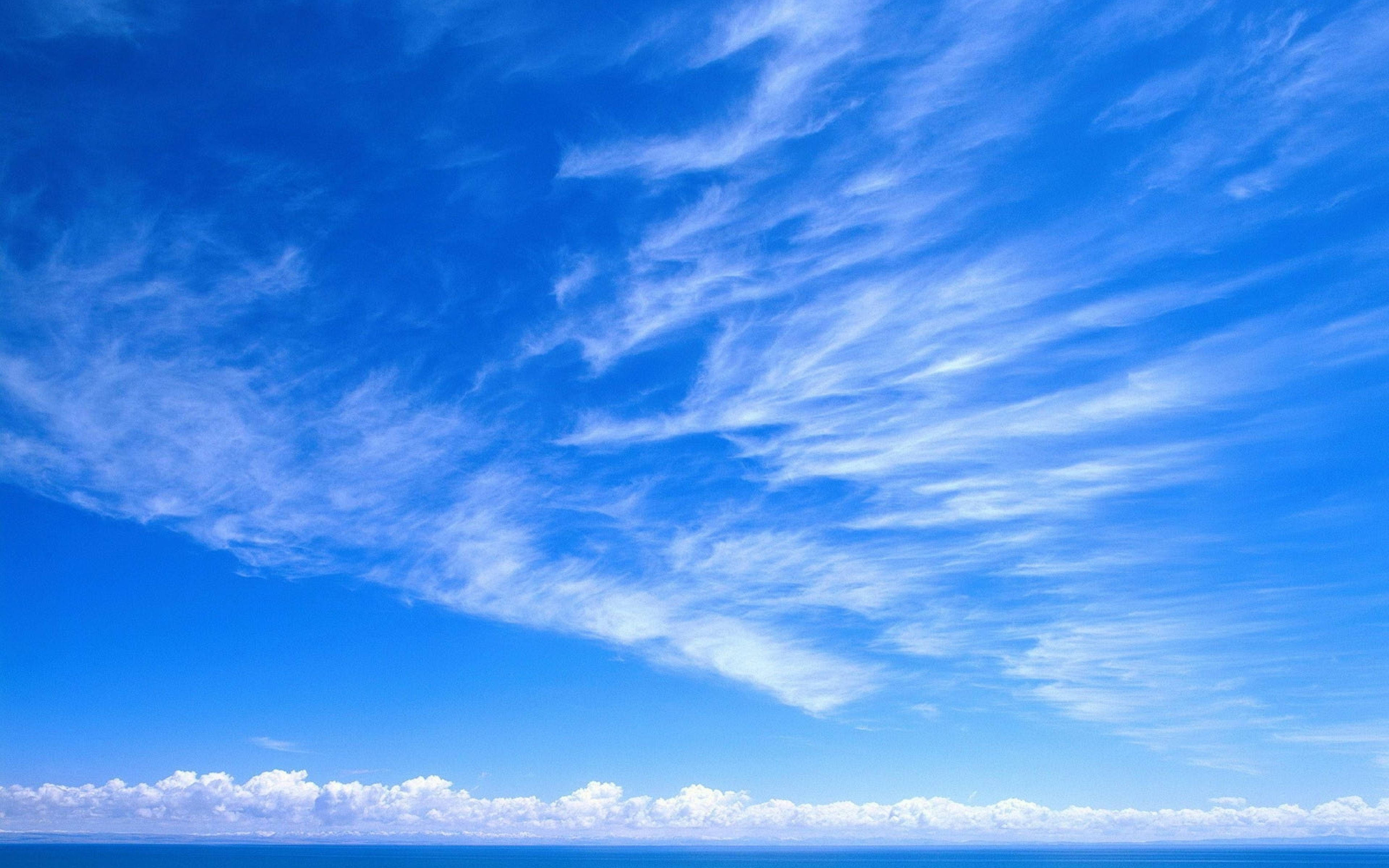 Clear Sky, wispy white clouds, cerulean sky, 4K Desktop Wallpaper