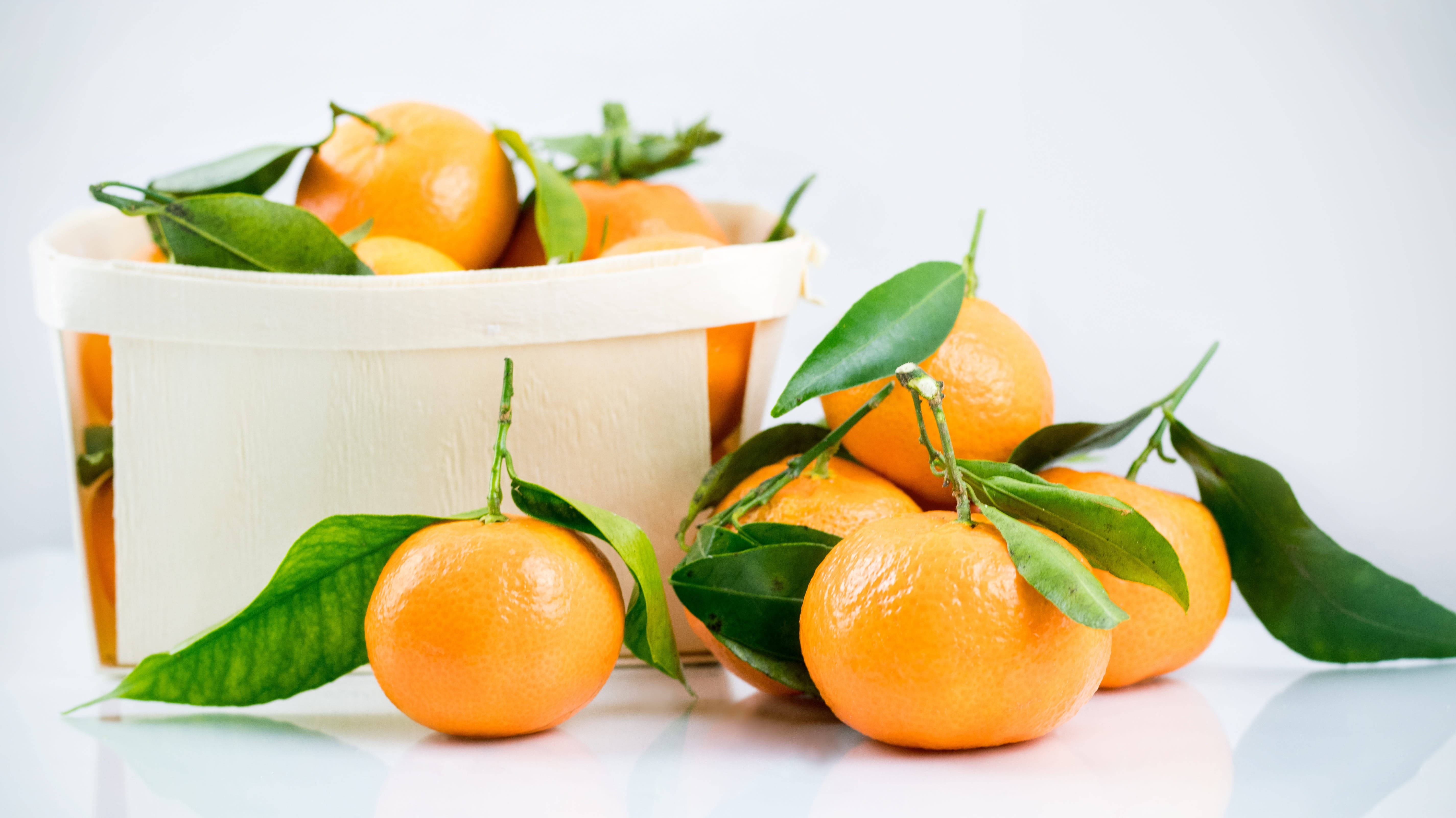 Clementine, citrus fruits, white basket, 5K Desktop Wallpaper