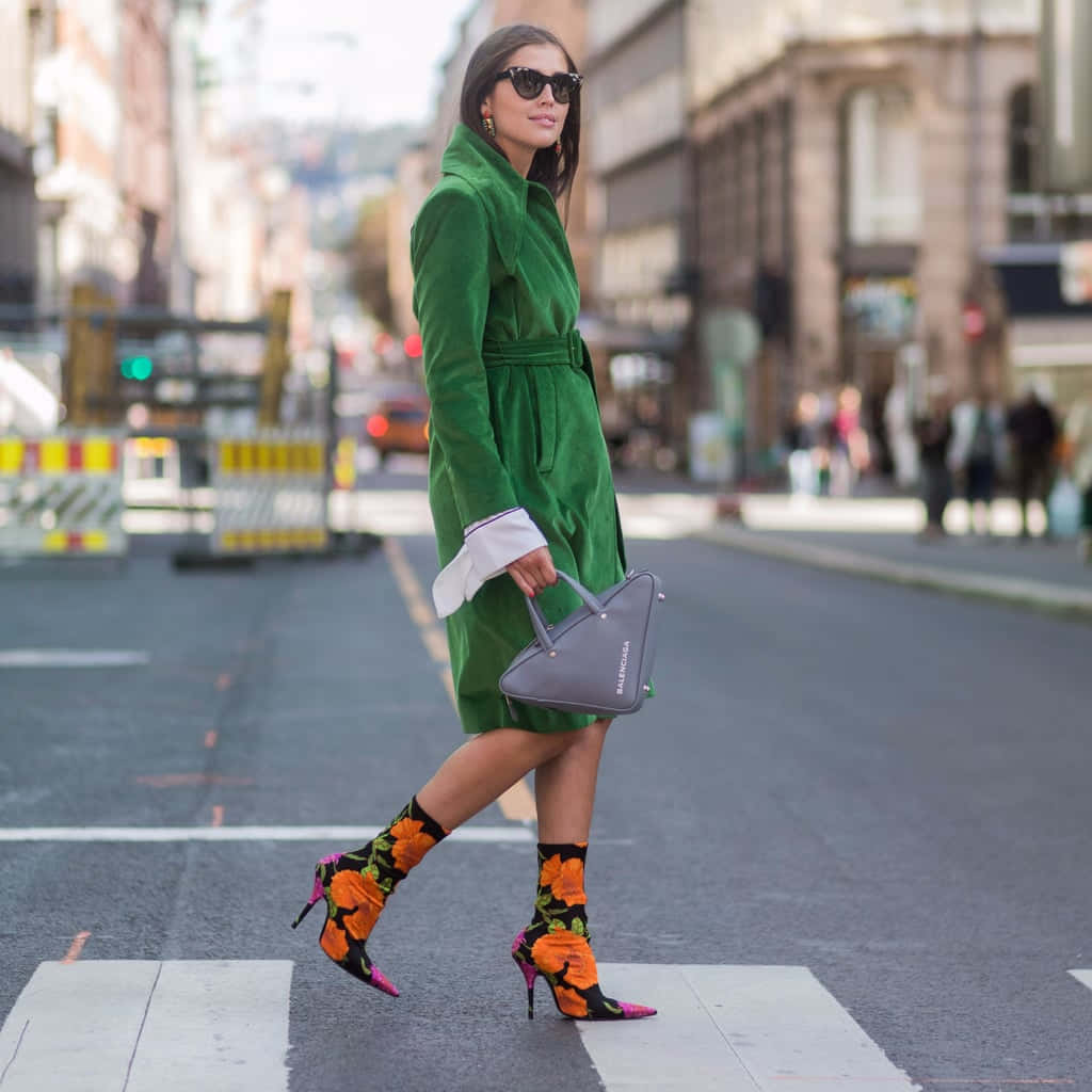 Clergerie, flower patterned heels, vibrant green coat, SD Desktop Wallpaper