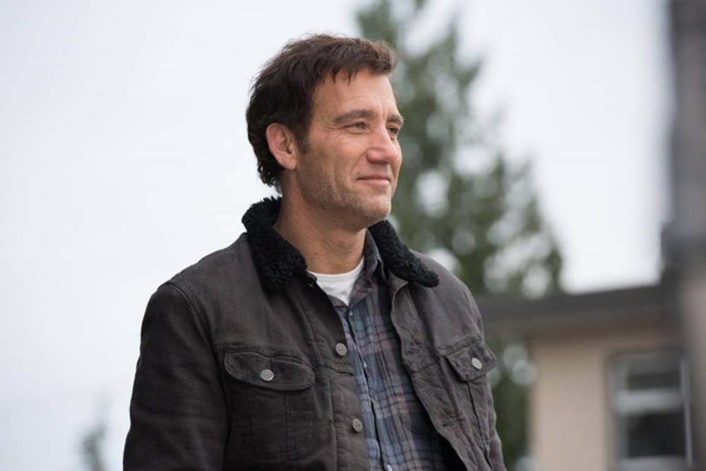 Clive Owen, British actor, dark jacket, SD Desktop Wallpaper