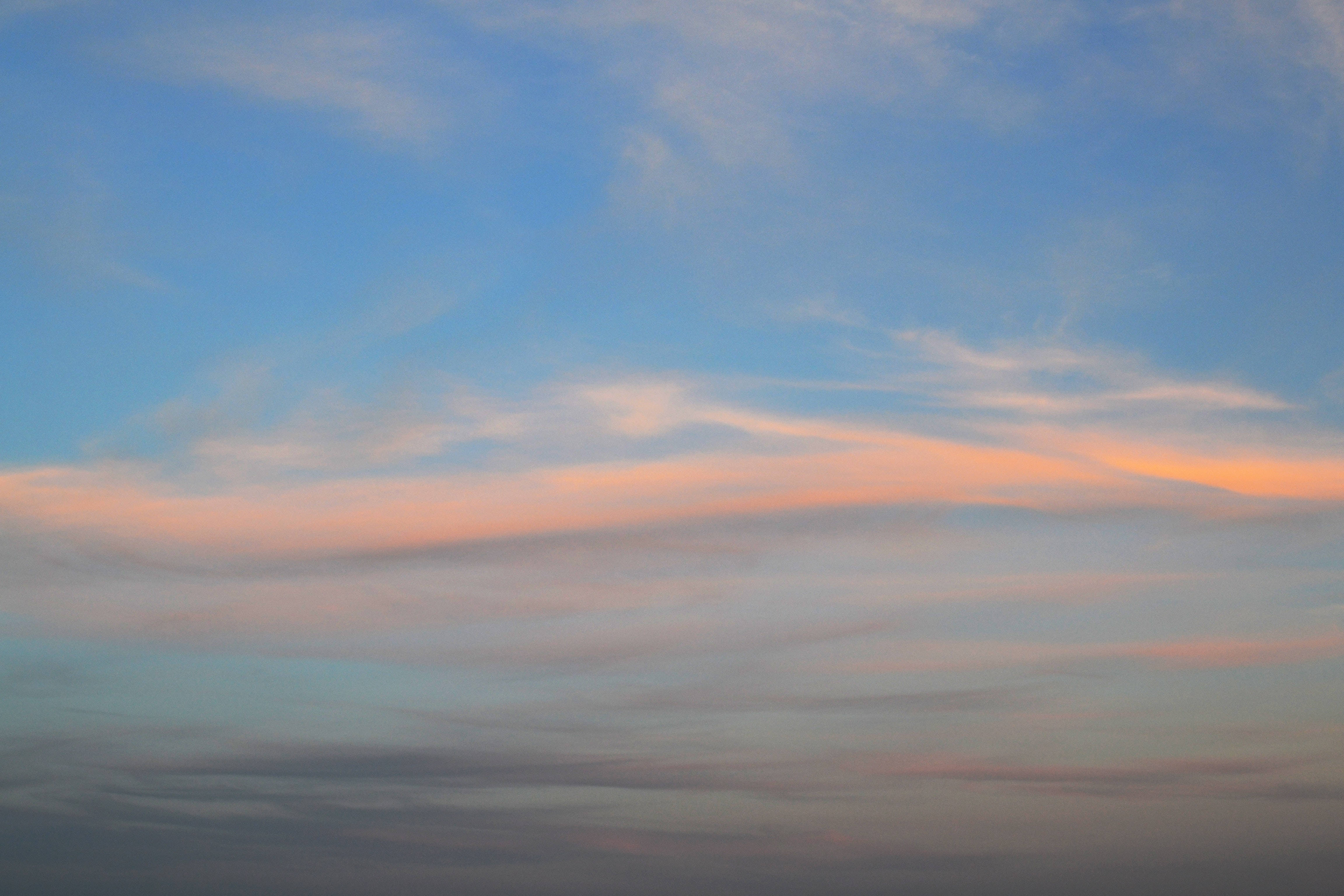 twilight sky, peach blue, lavender hues, 4K Desktop Wallpaper