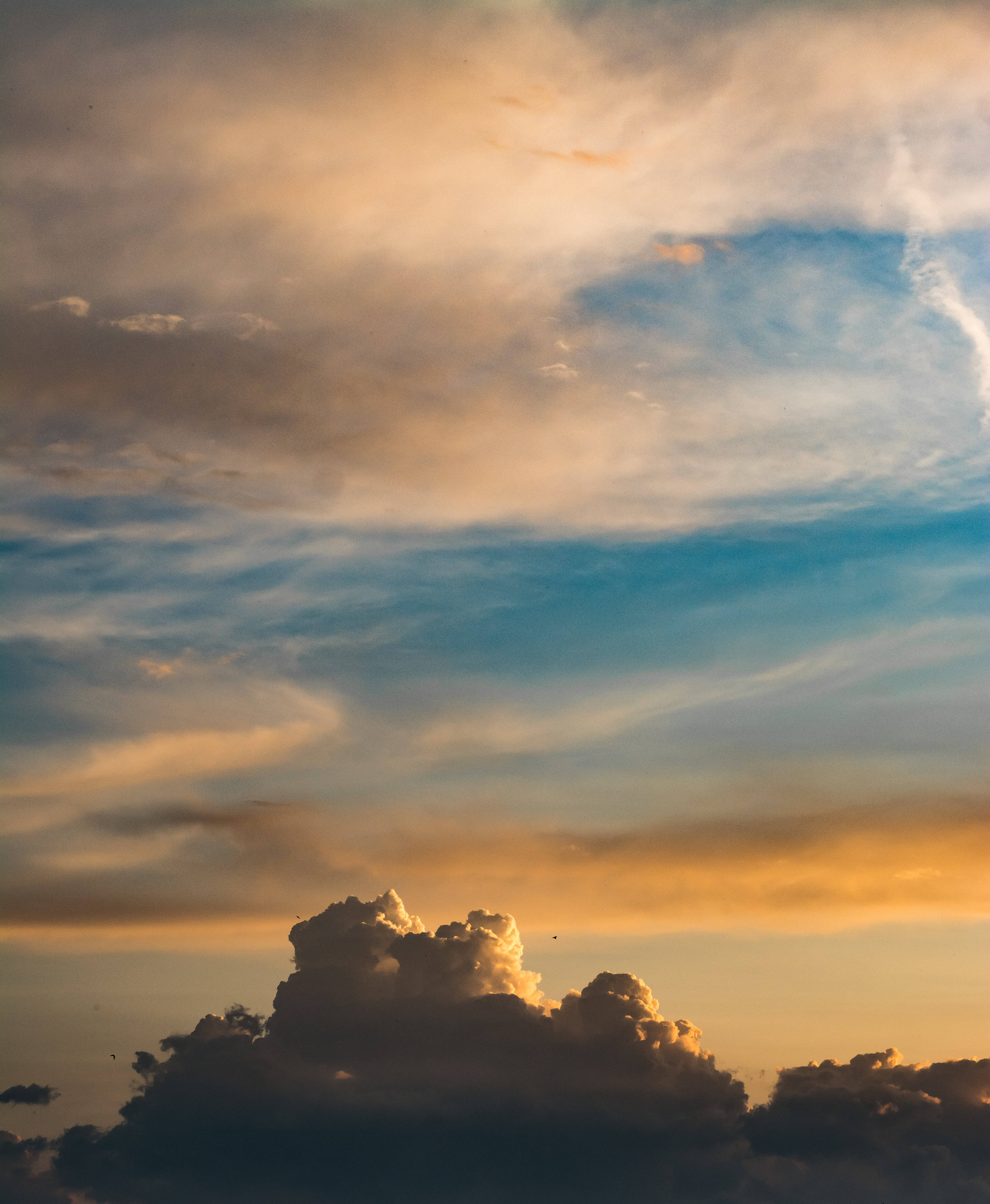 dark cloud iphone, Cloudy Twilight Skies, sunset, 4K Phone Wallpaper