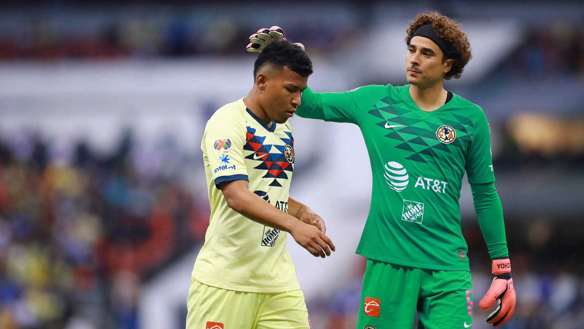Club America Soccer Team, green goalkeeper kit, yellow jersey, Full HD Desktop Wallpaper