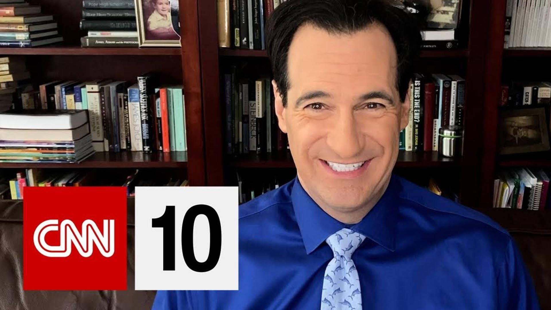 CNN 10, the deepest part of the ocean, blue shirt, Full HD Desktop Wallpaper