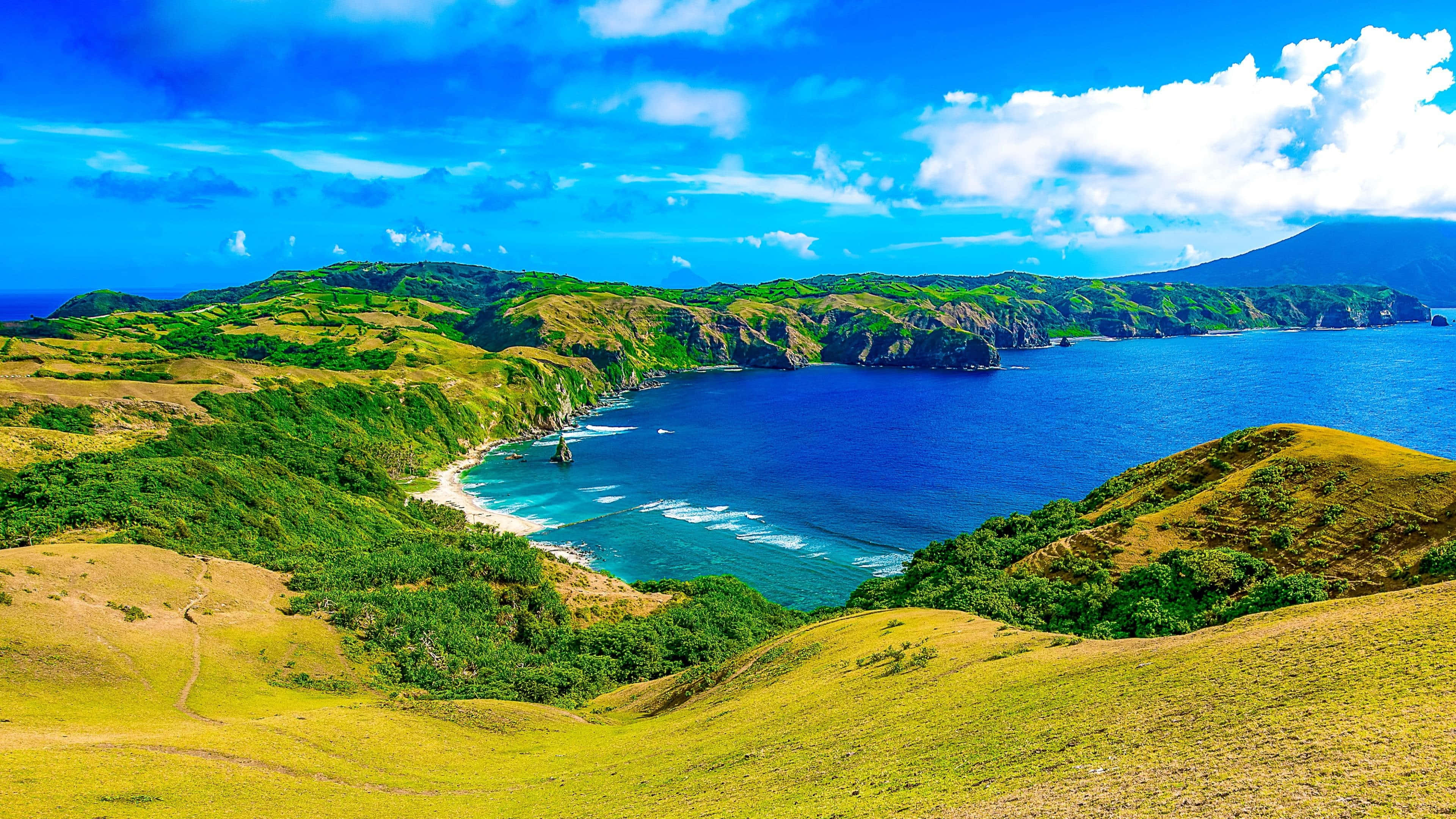 Coastline, turquoise waters, white sand beach, 4K Desktop Wallpaper